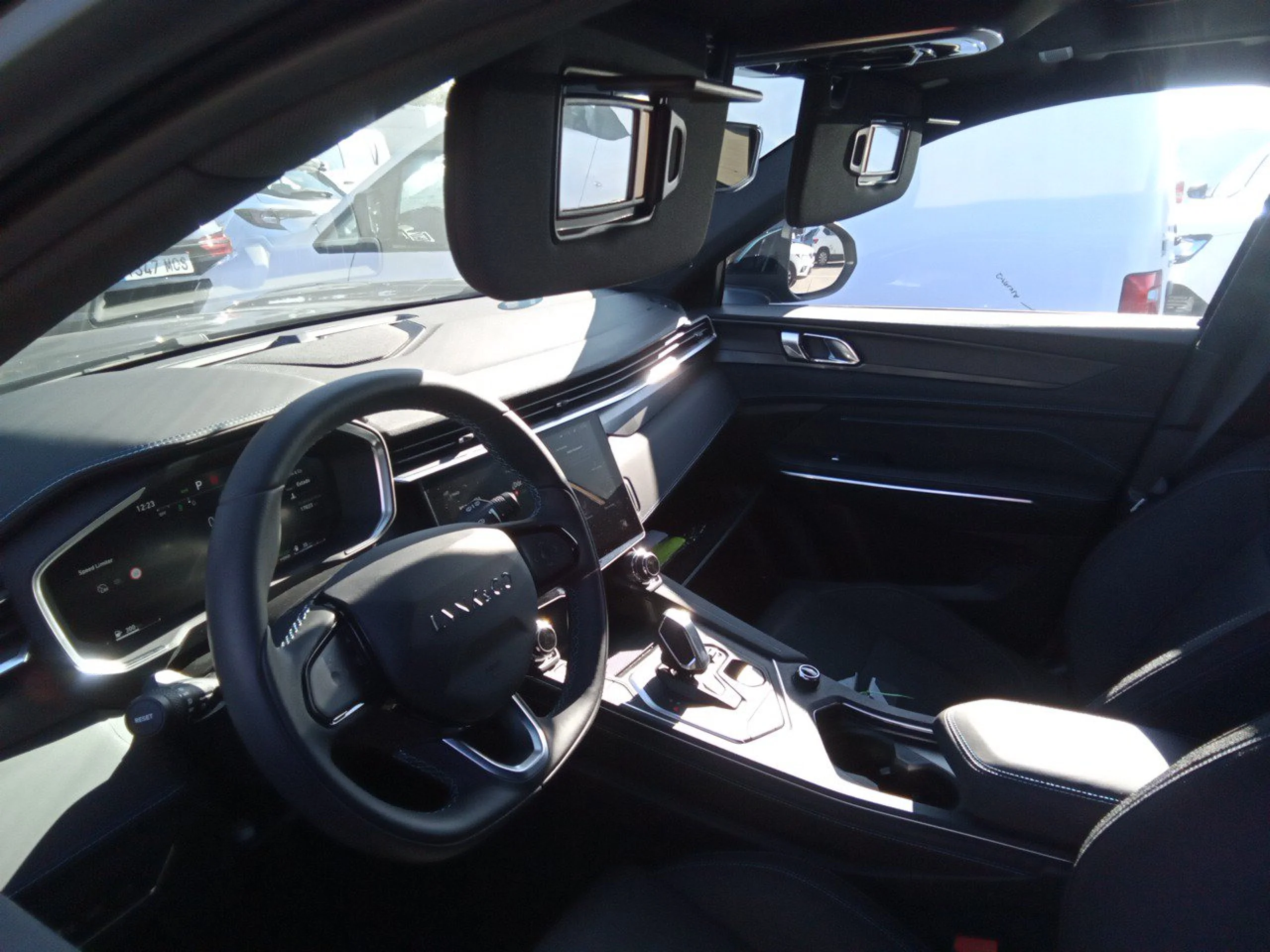 Lynk & Co 01 LYNK &amp; CO 01 1.5 PHEV 6.6kW - Foto 7