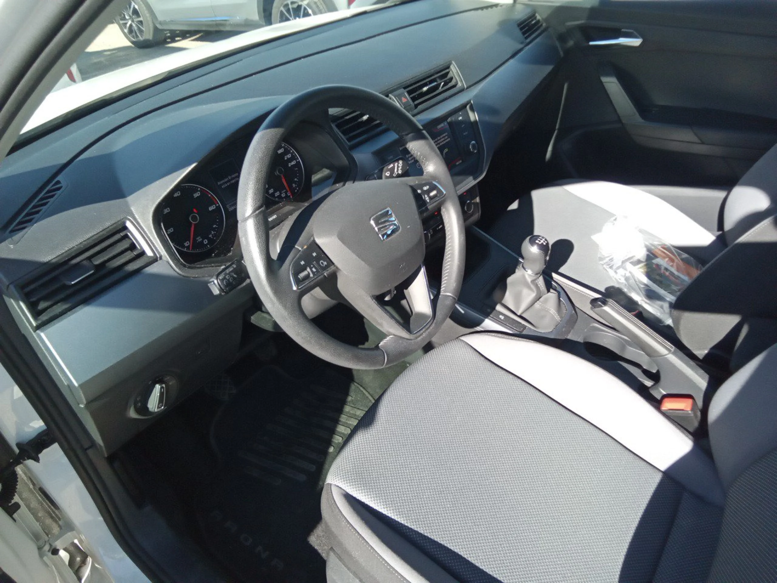 Seat Arona 1.6 TDI 70kW (95CV) Style Edition Eco - Foto 7