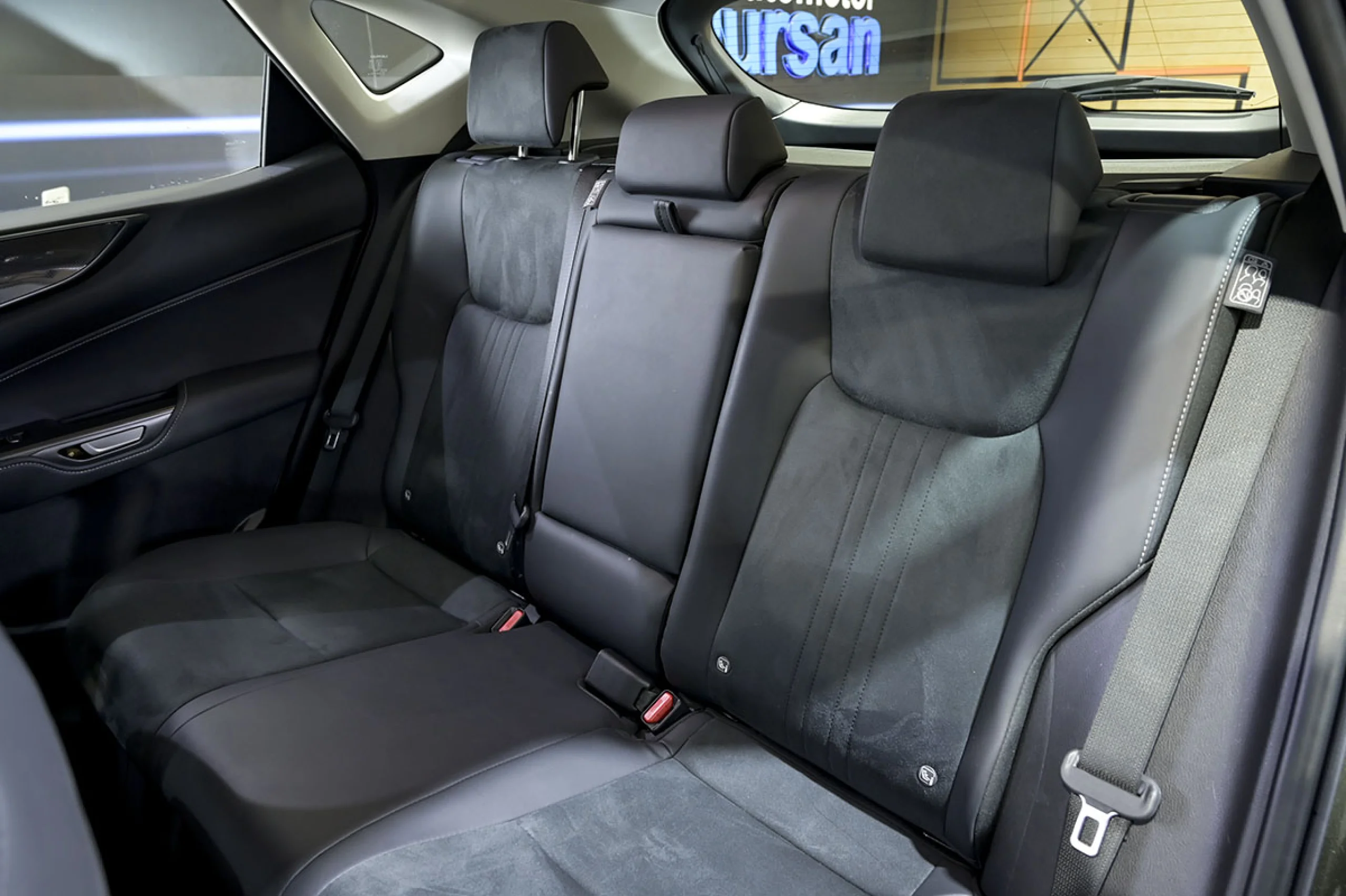 Lexus NX 350h Business City 2WD - Foto 17