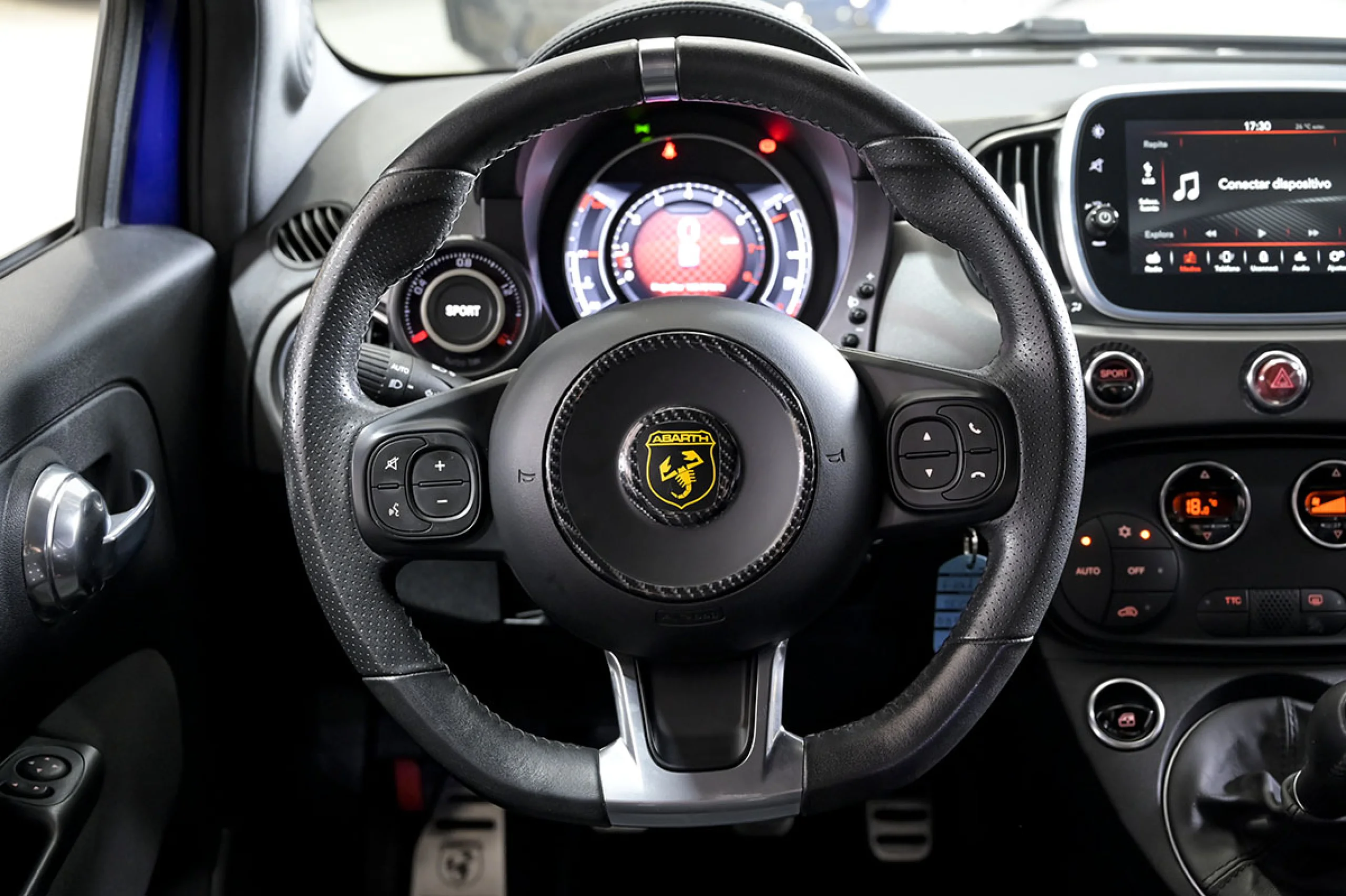 Abarth 595 Pista 500 1.4 16v TJet 695 132kW 70 Anivers. E6D - Foto 31