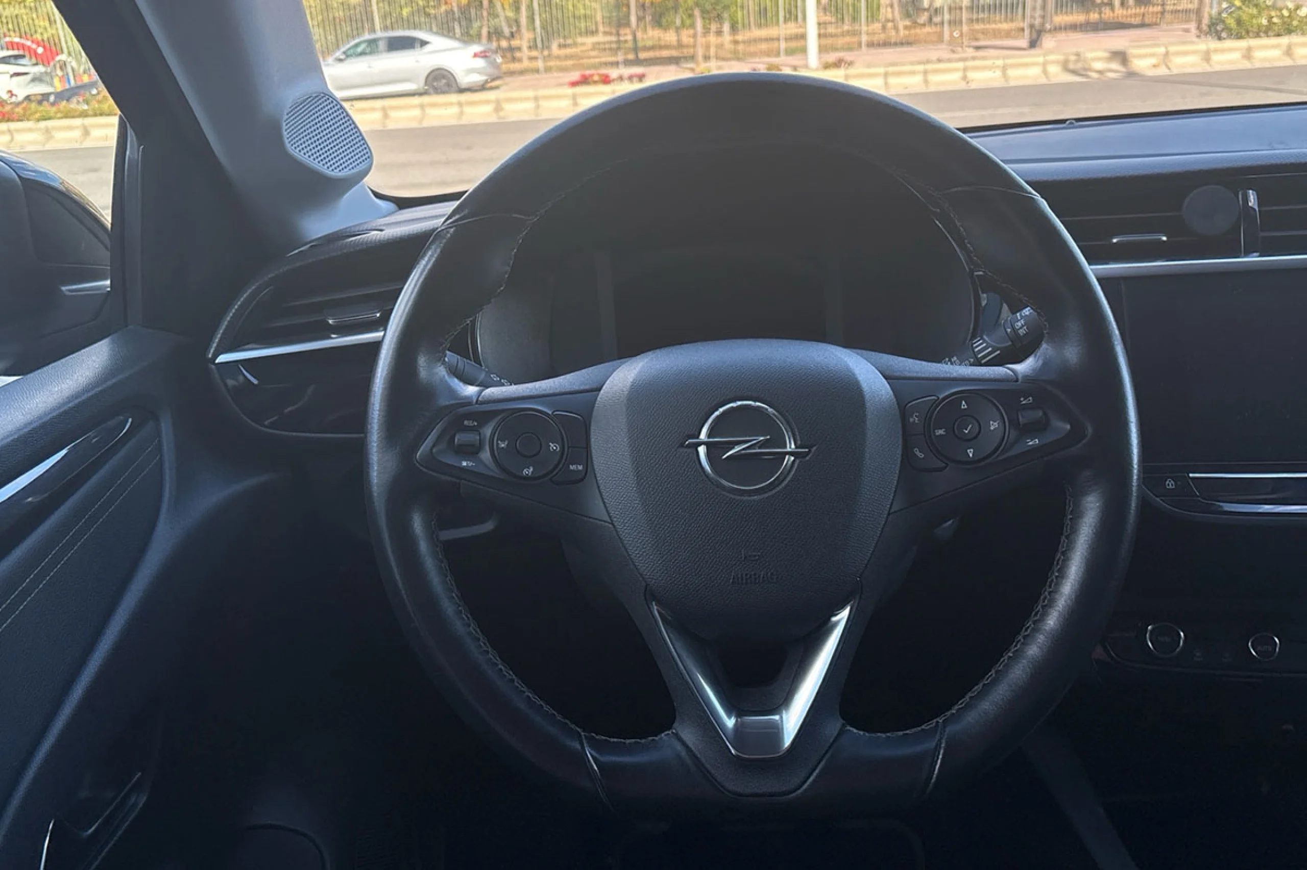 Opel Corsa 1.2T XHL 74kW 100CV Elegance - Foto 17