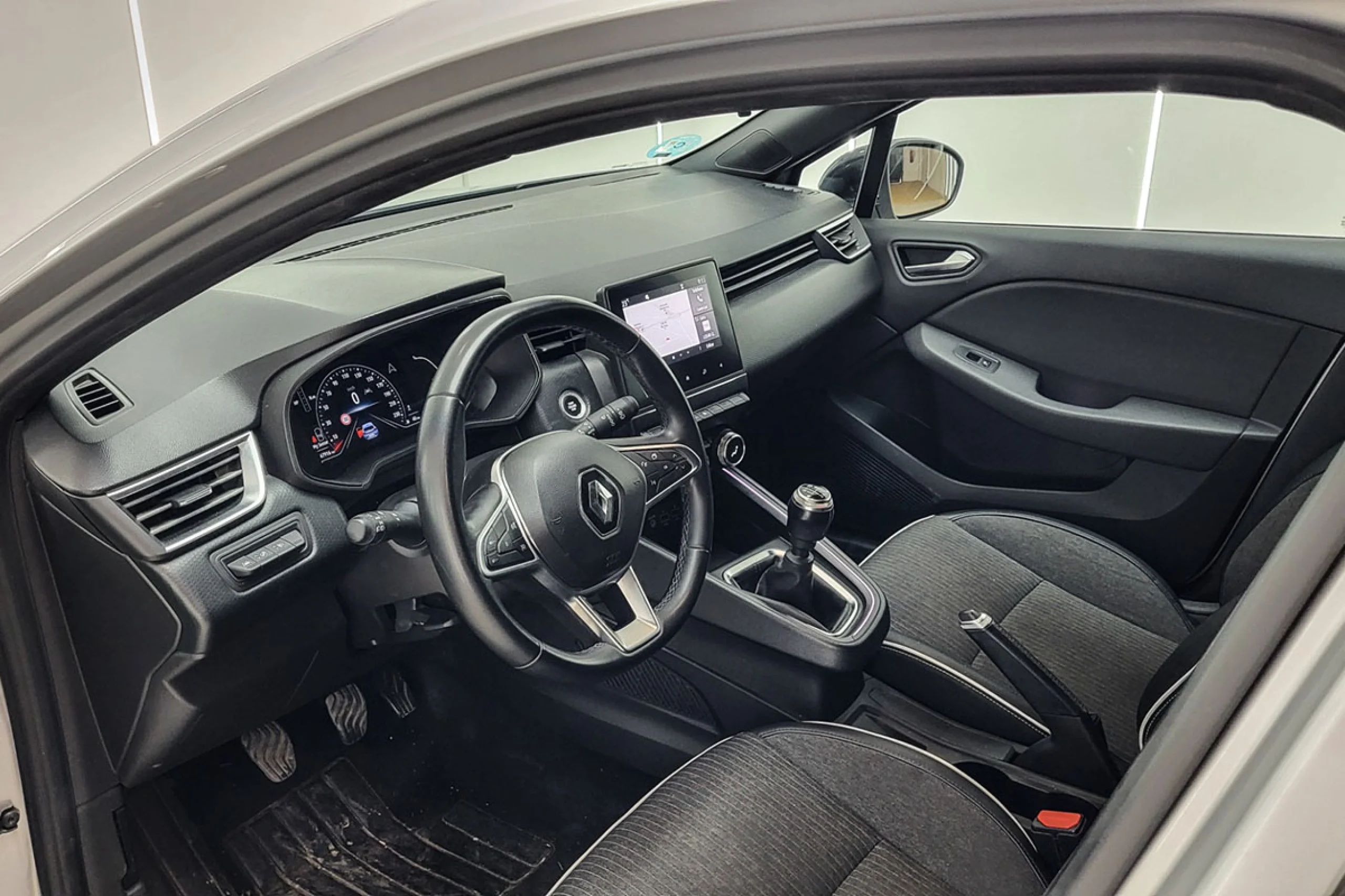 Renault Clio Zen TCe 67 kW 91CV - Foto 6