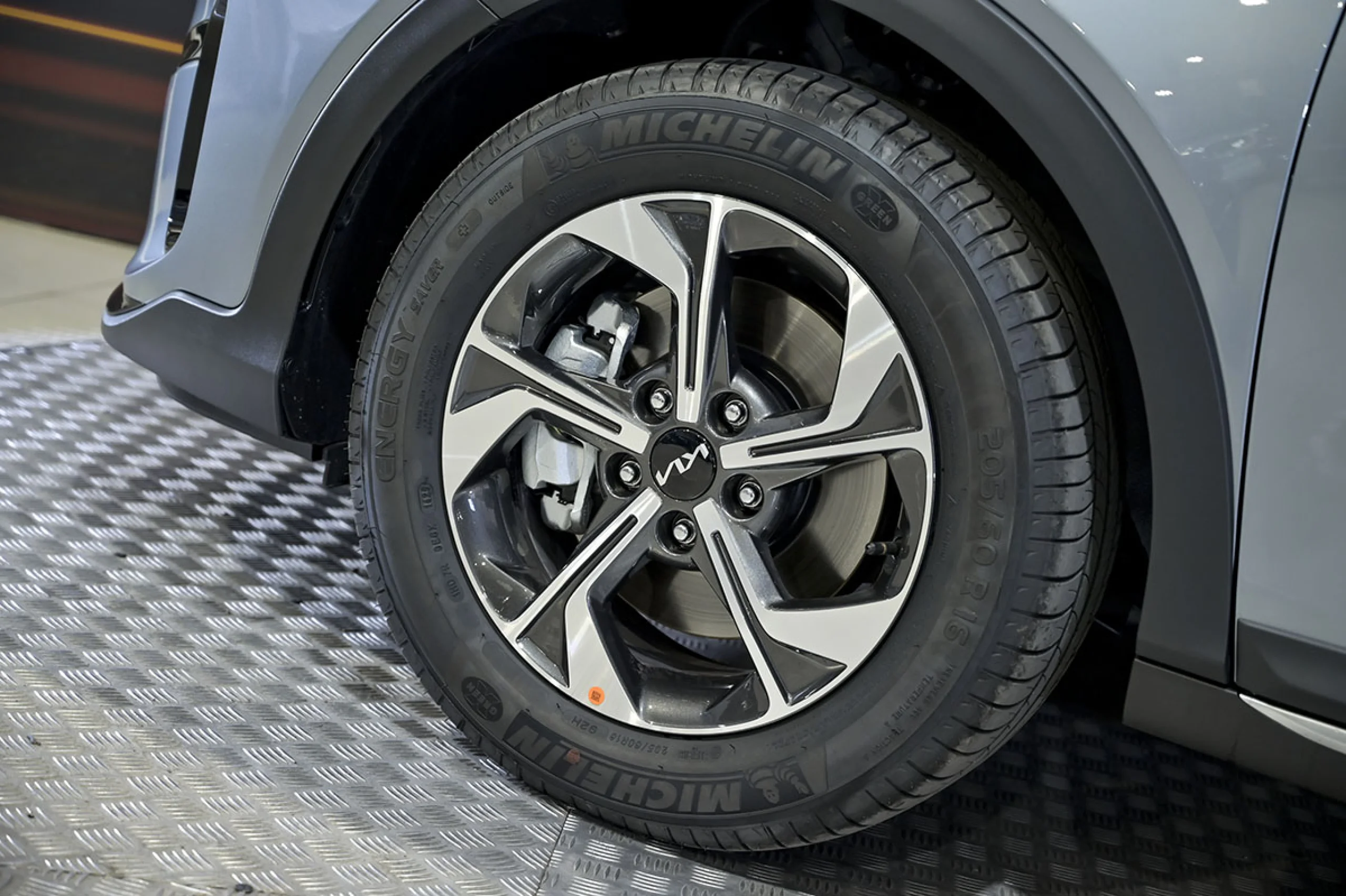 Kia XCeed 1.0 TGDi Drive 74kW 100CV - Foto 13