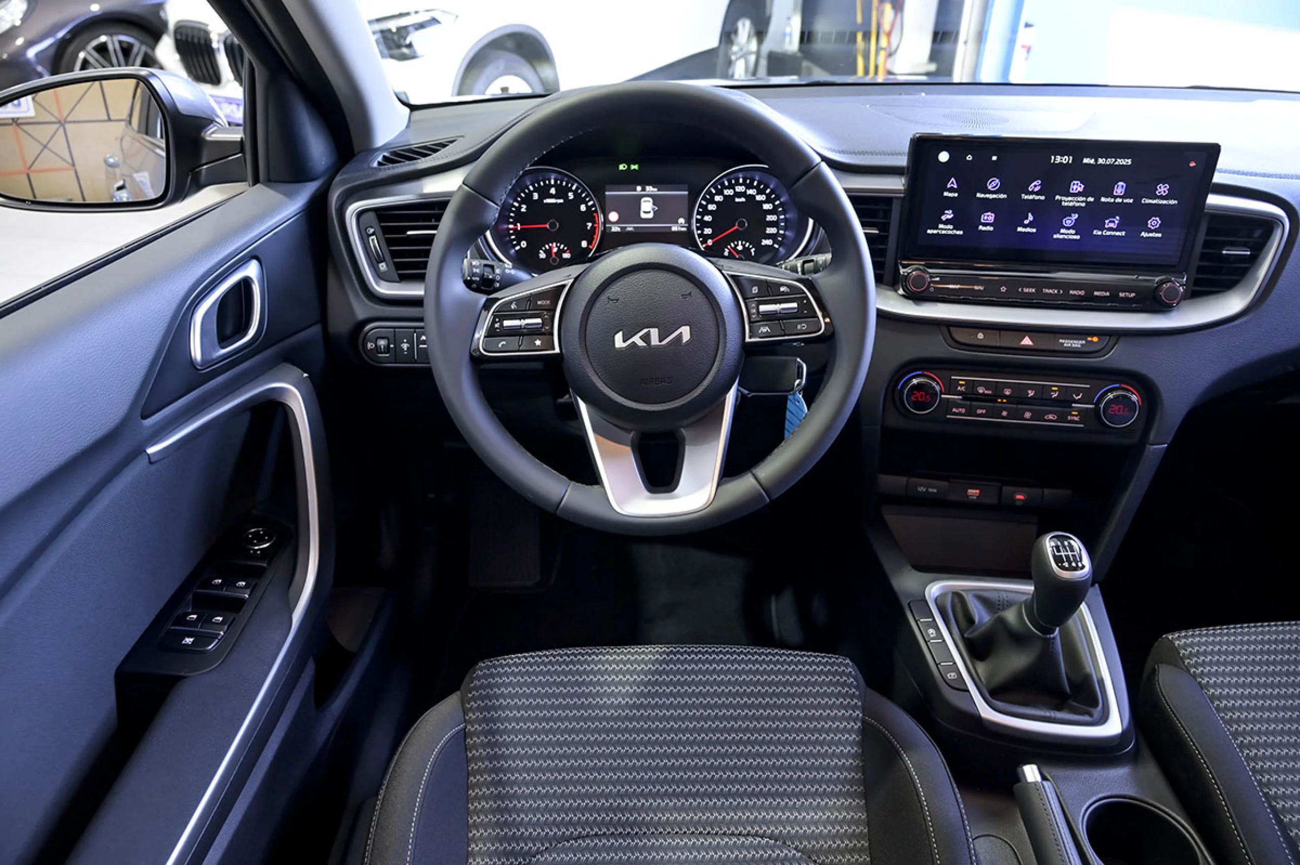 Kia XCeed 1.0 TGDi Drive 74kW 100CV - Foto 34