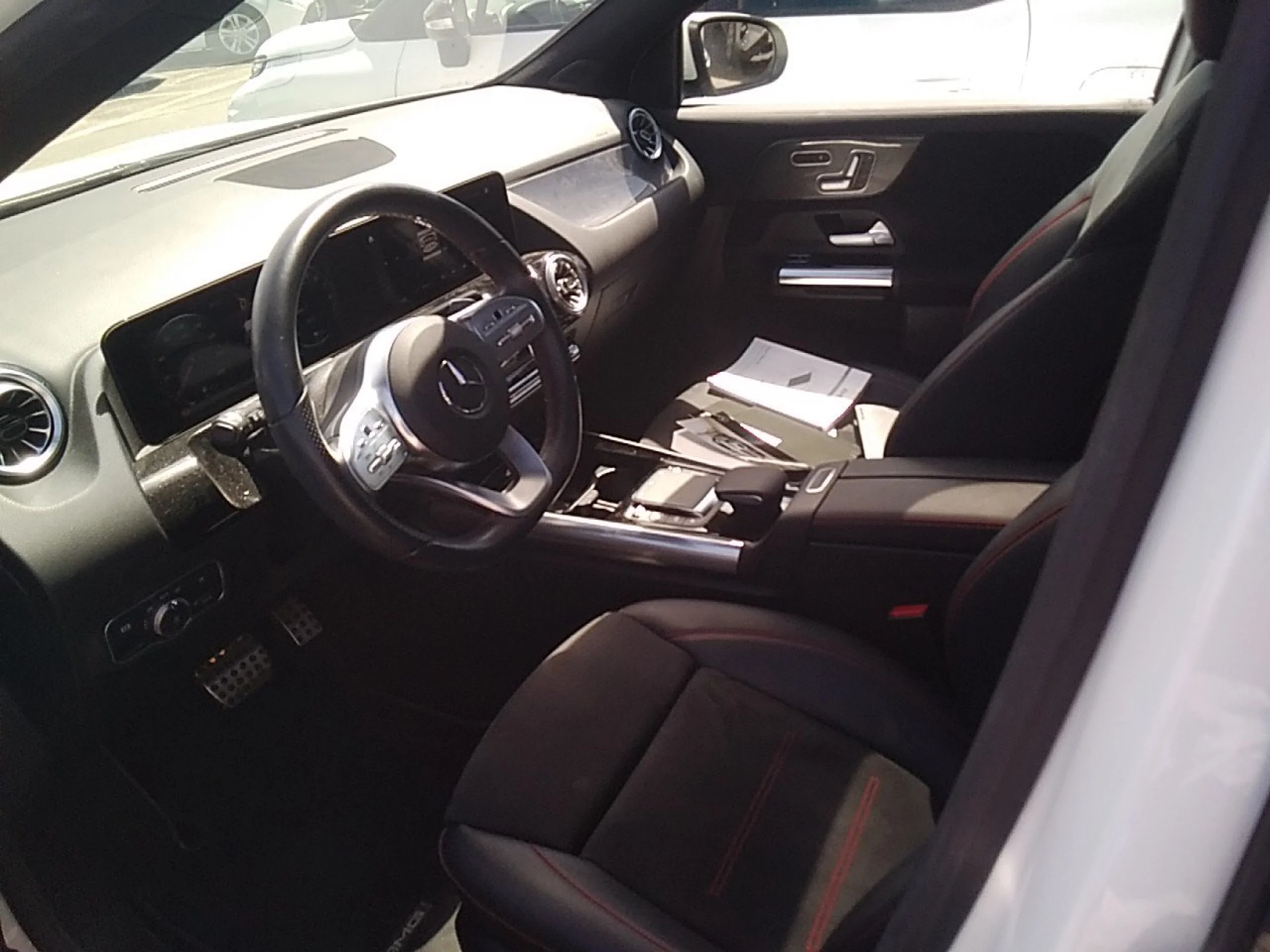 Mercedes-Benz GLA 250 MERCEDES GLA  250 e - Foto 7