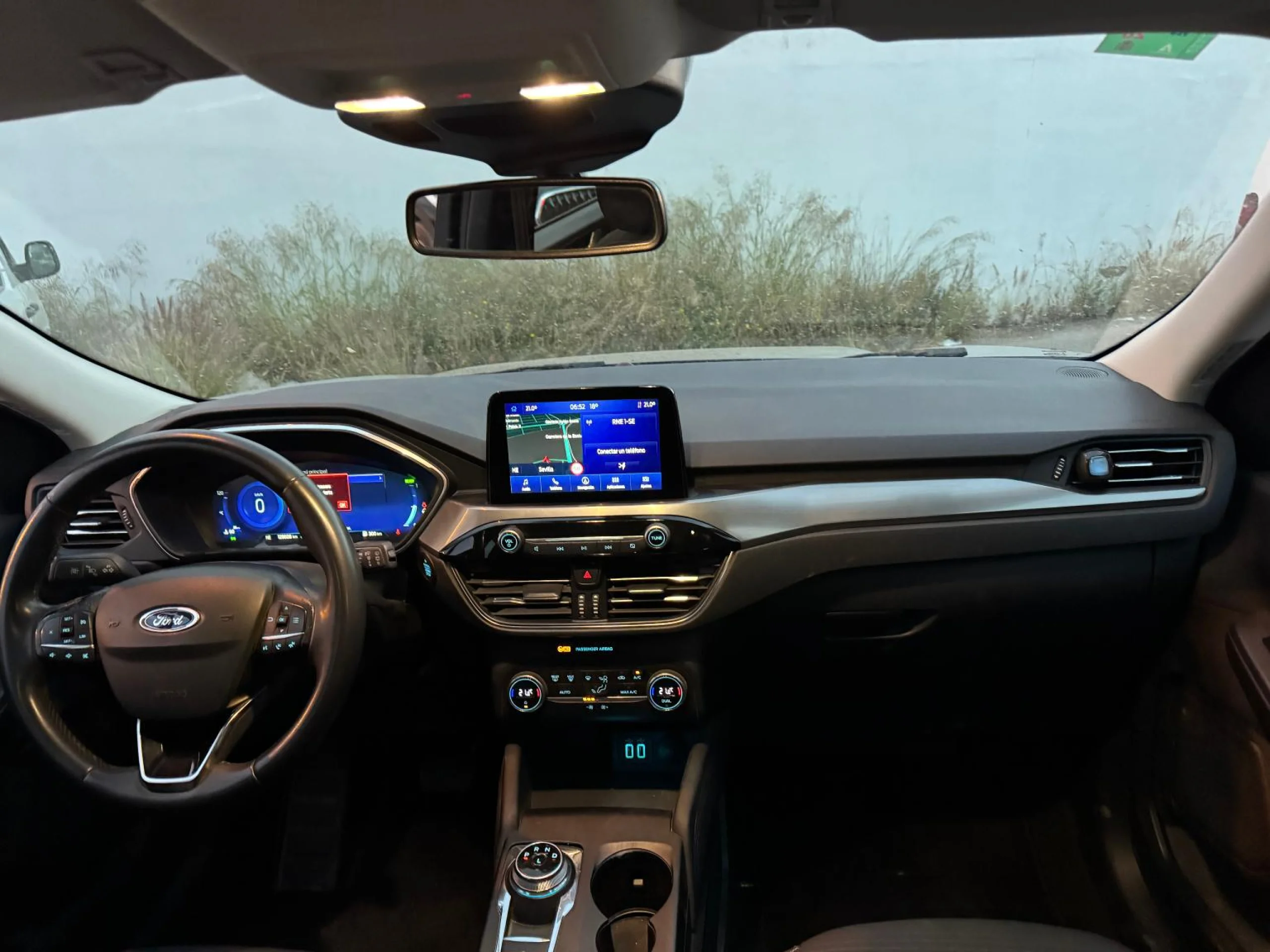 Ford Kuga Titanium 2.5 Duratec FHEV 140kW Auto - Foto 8