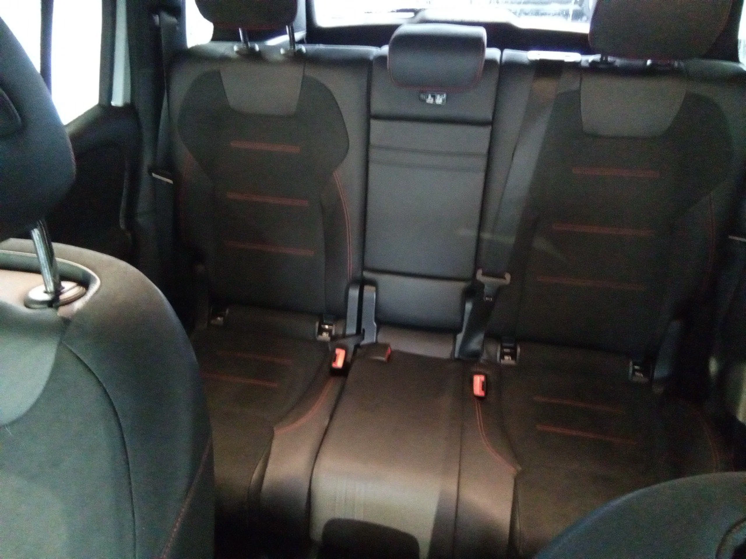 Mercedes-Benz GLB 220 MERCEDES GLB 2.0  220 D 4MATIC DCT 140KW (190CV) - Foto 8