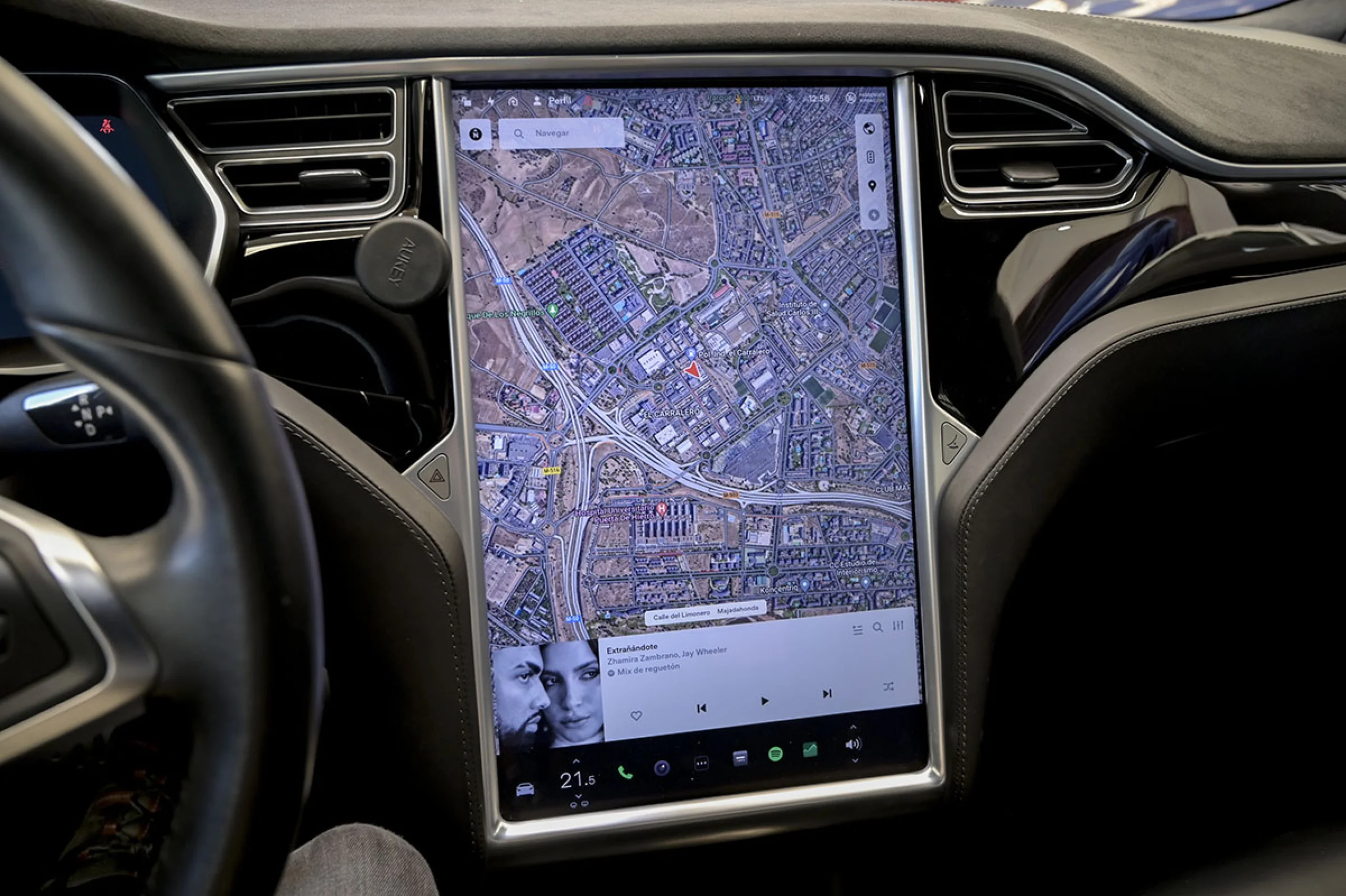 TESLA Model S 90D 4WD - Foto 16