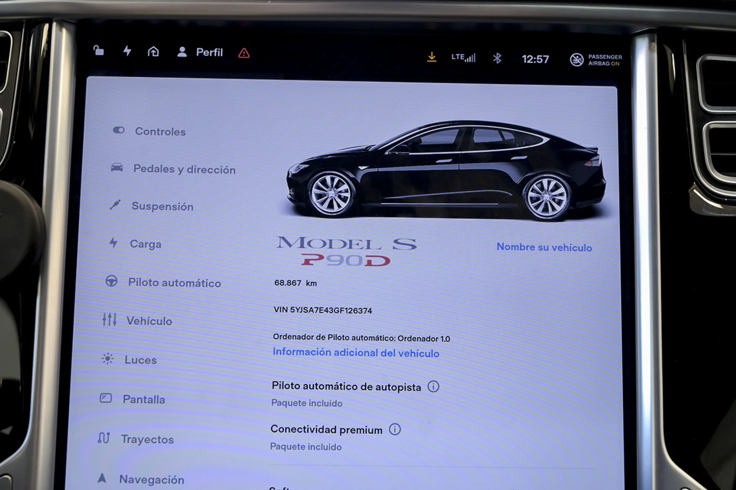 TESLA Model S 90D 4WD - Foto 39
