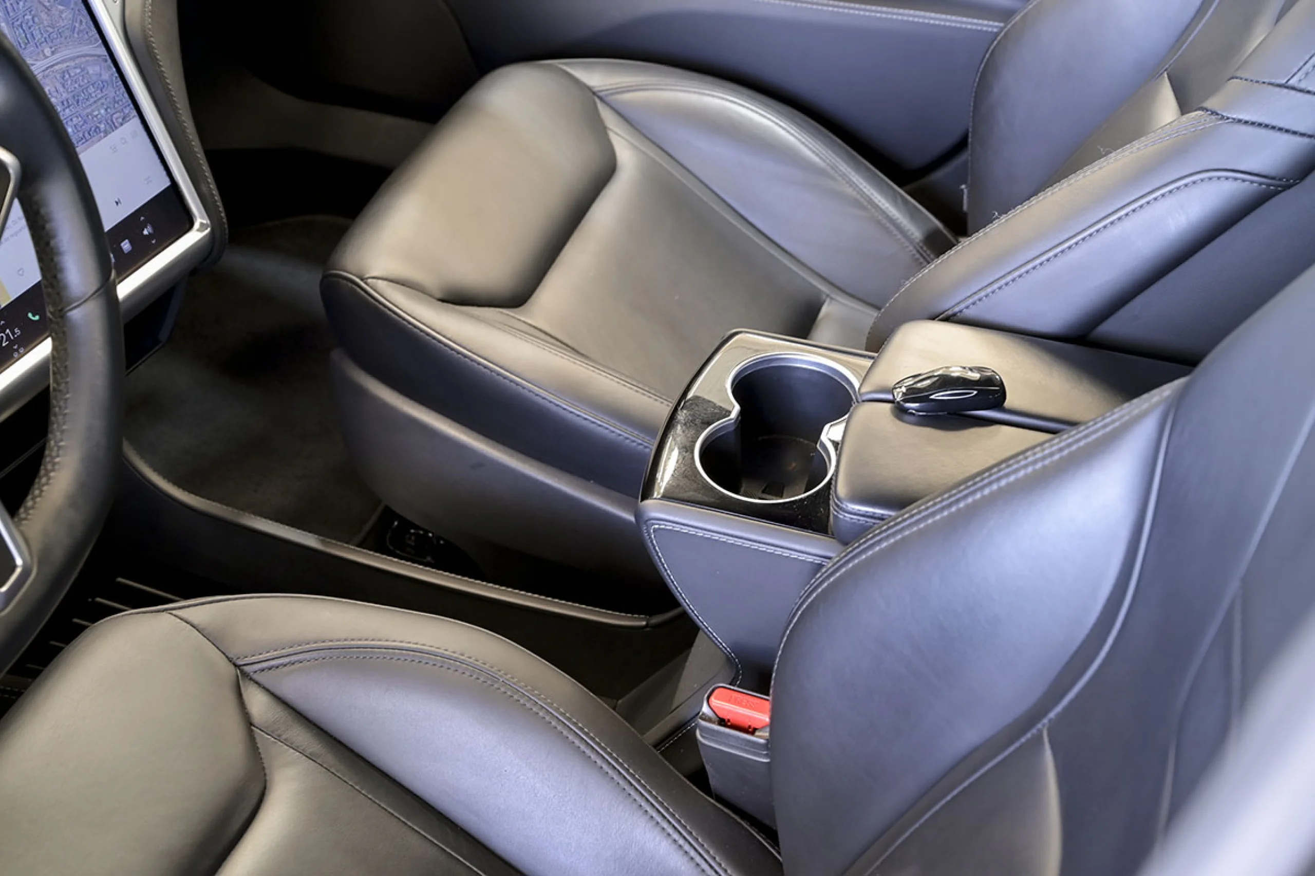 TESLA Model S 90D 4WD - Foto 41