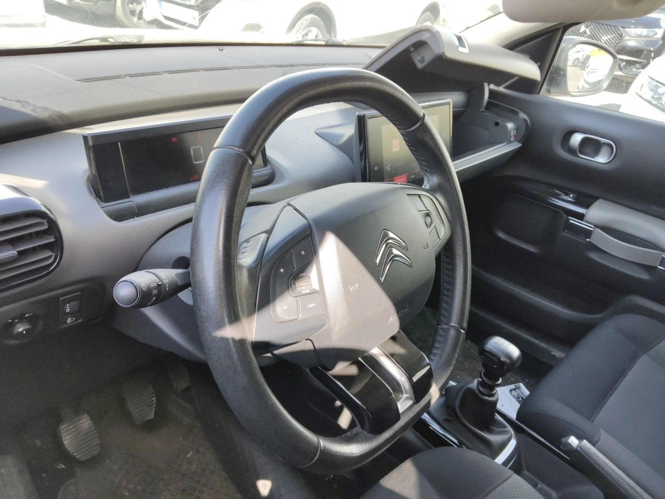 Citroen C4 Cactus BlueHDi 73KW (100CV) Feel - Foto 7