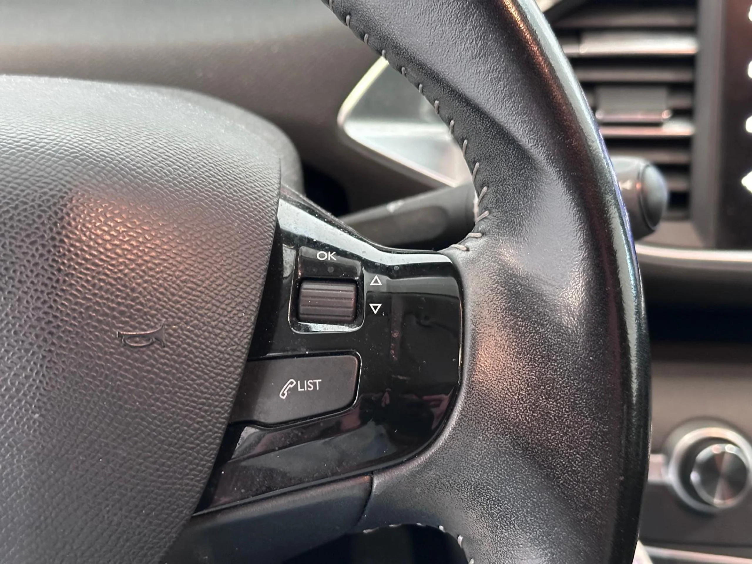 Peugeot 308 Style 1.2 Puertech - Foto 9