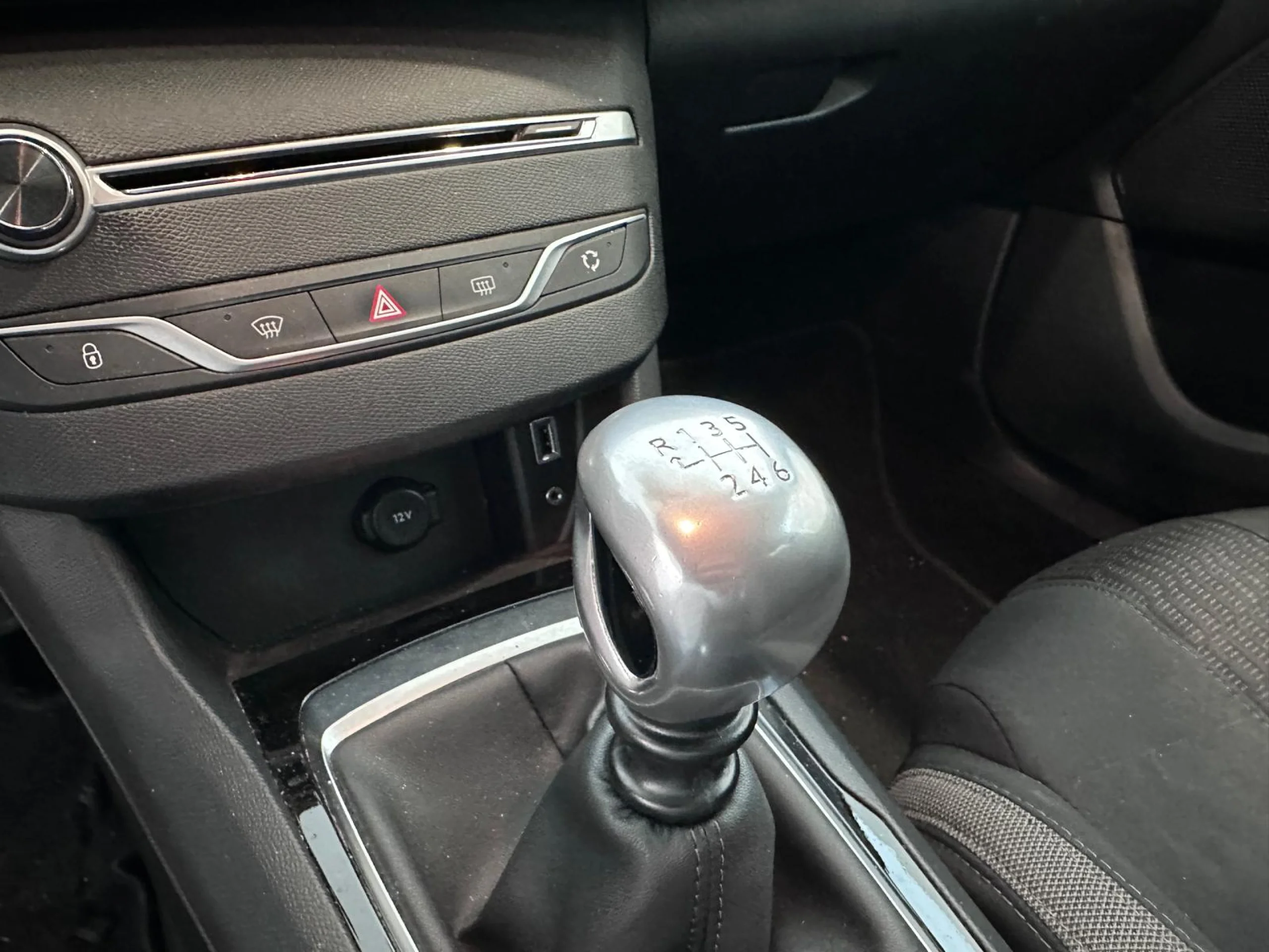 Peugeot 308 Style 1.2 Puertech - Foto 10