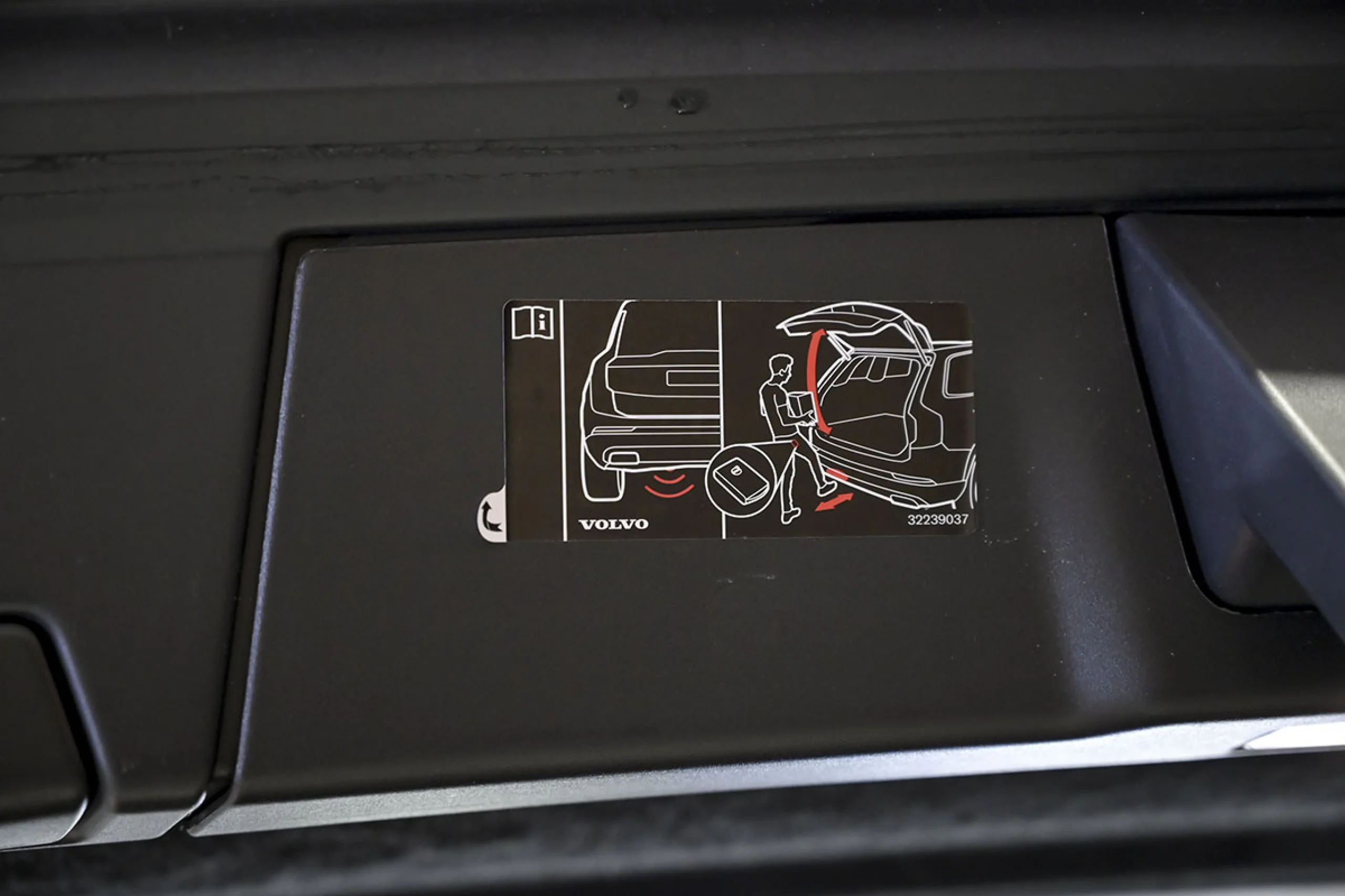 Volvo V90 Cross Country 2.0 B4 D AWD Auto - Foto 37