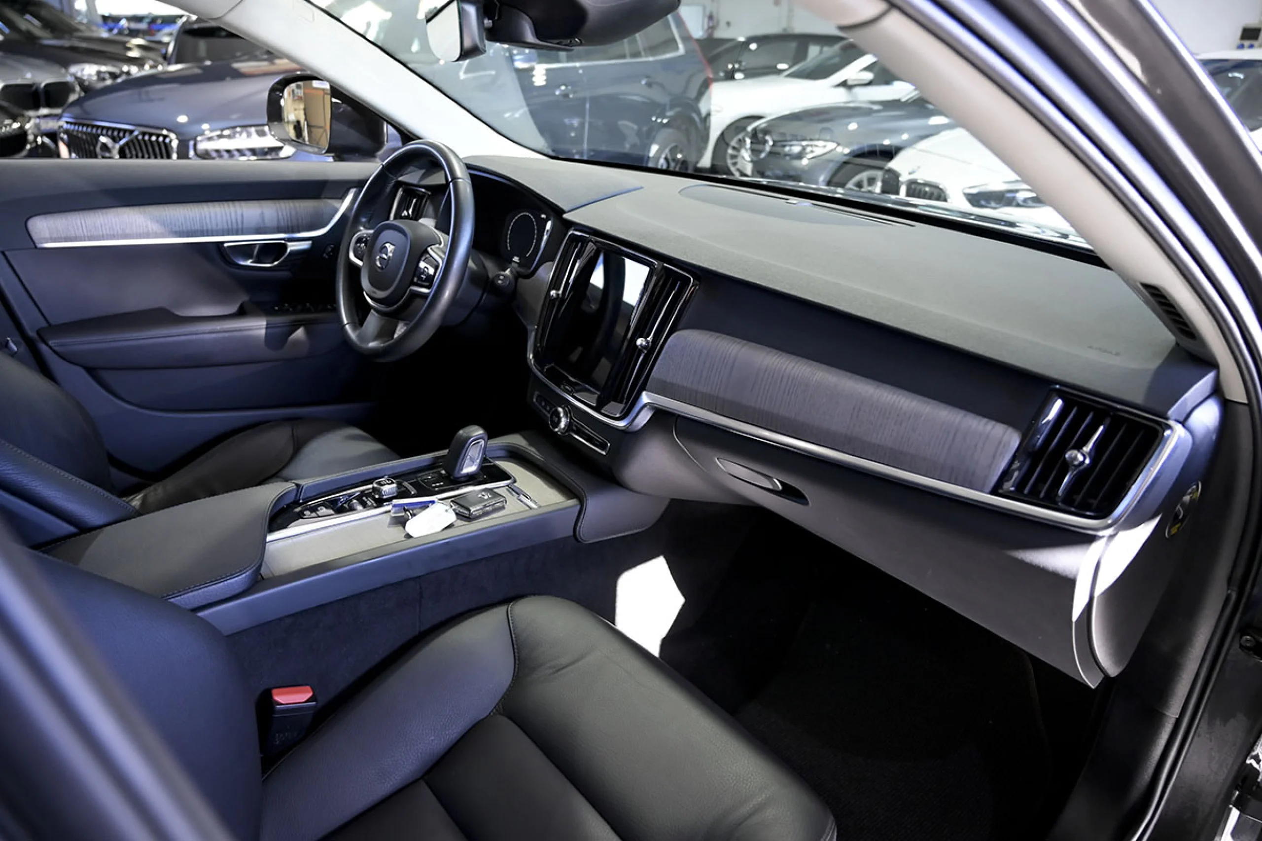 Volvo V90 Cross Country 2.0 B4 D AWD Auto - Foto 30