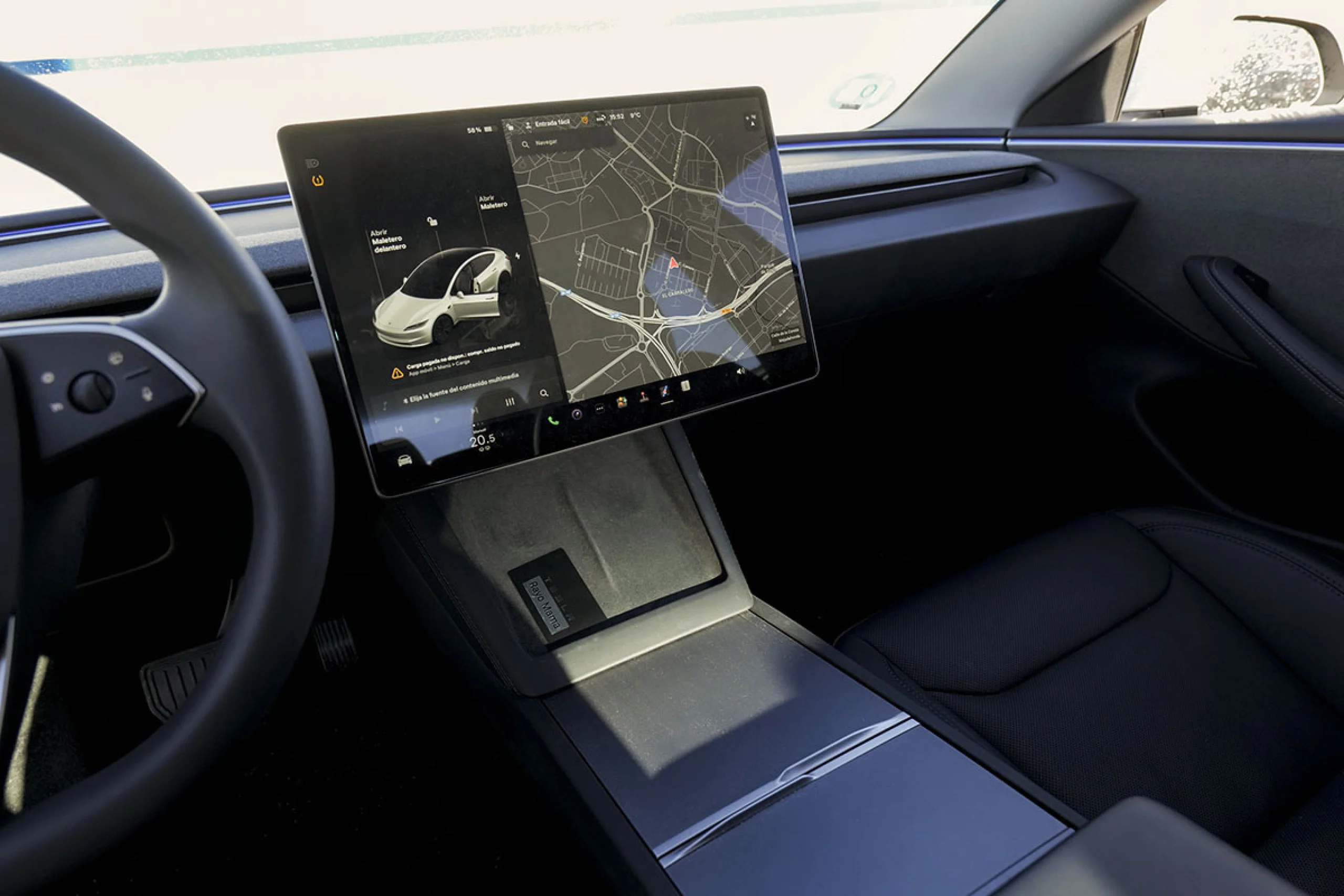 TESLA Model 3 RWD - Foto 19