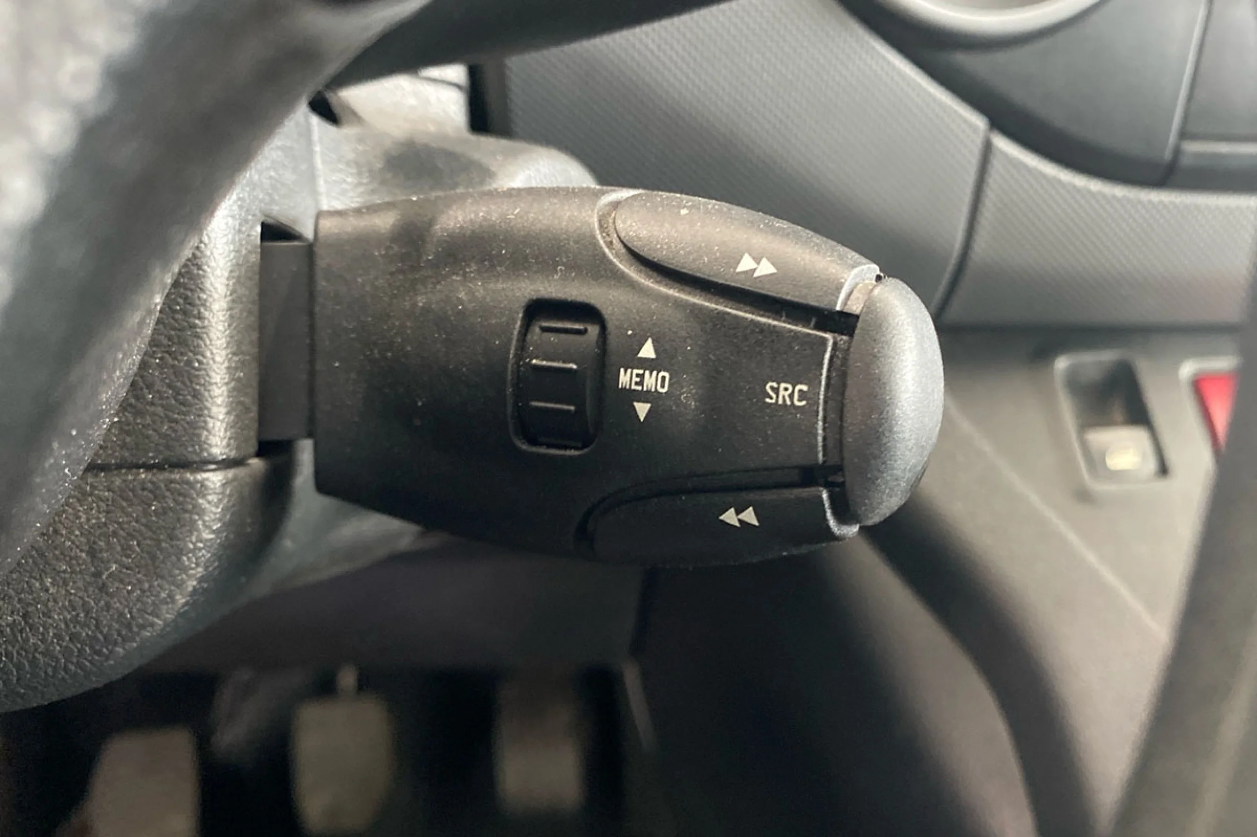 Peugeot Partner TEPEE Access 1.6 BlueHDi 55KW 75CV - Foto 17