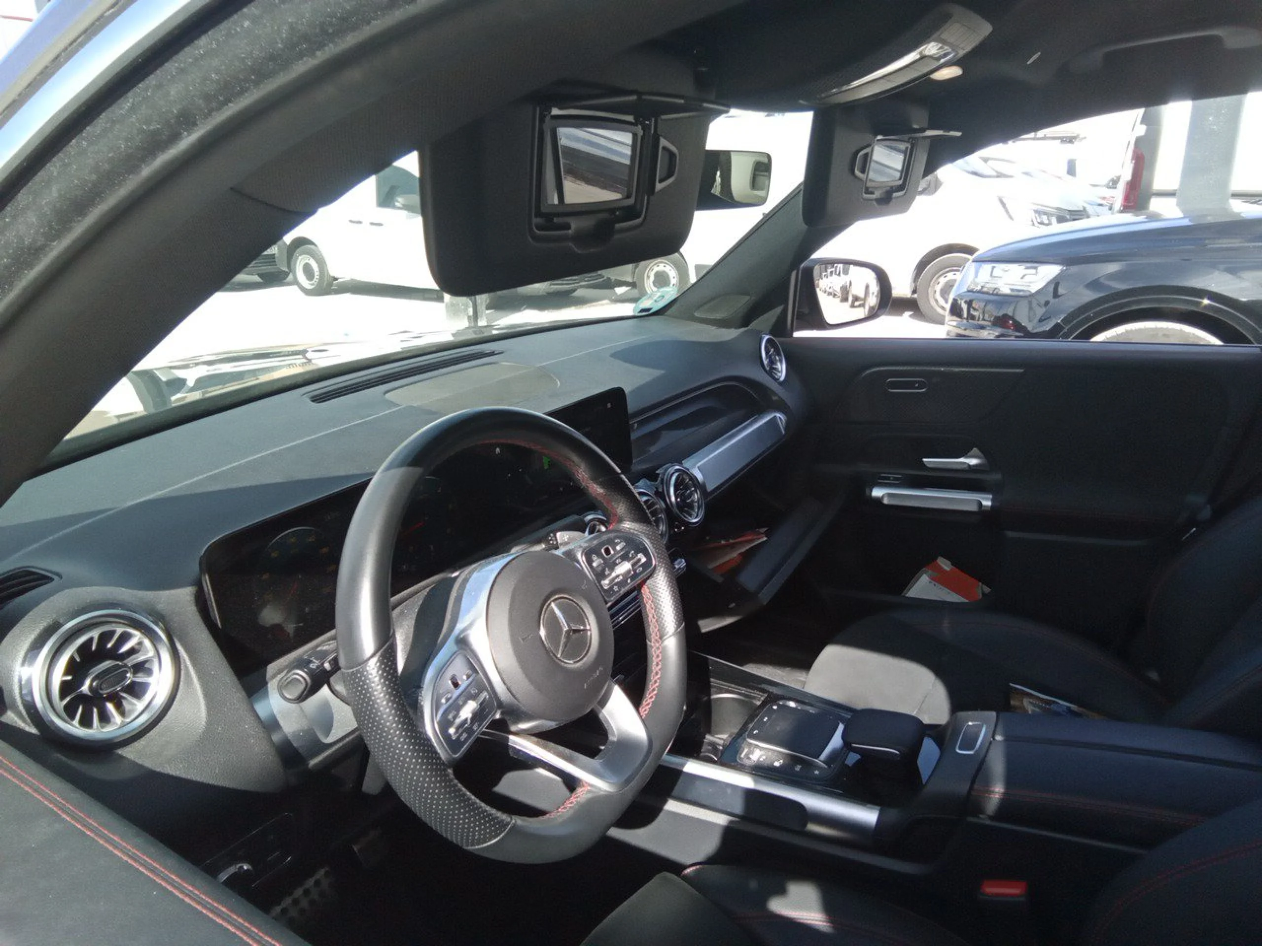 Mercedes-Benz GLB 220 MERCEDES GLB 2.0  220 D 4MATIC DCT 140KW (190CV) - Foto 7