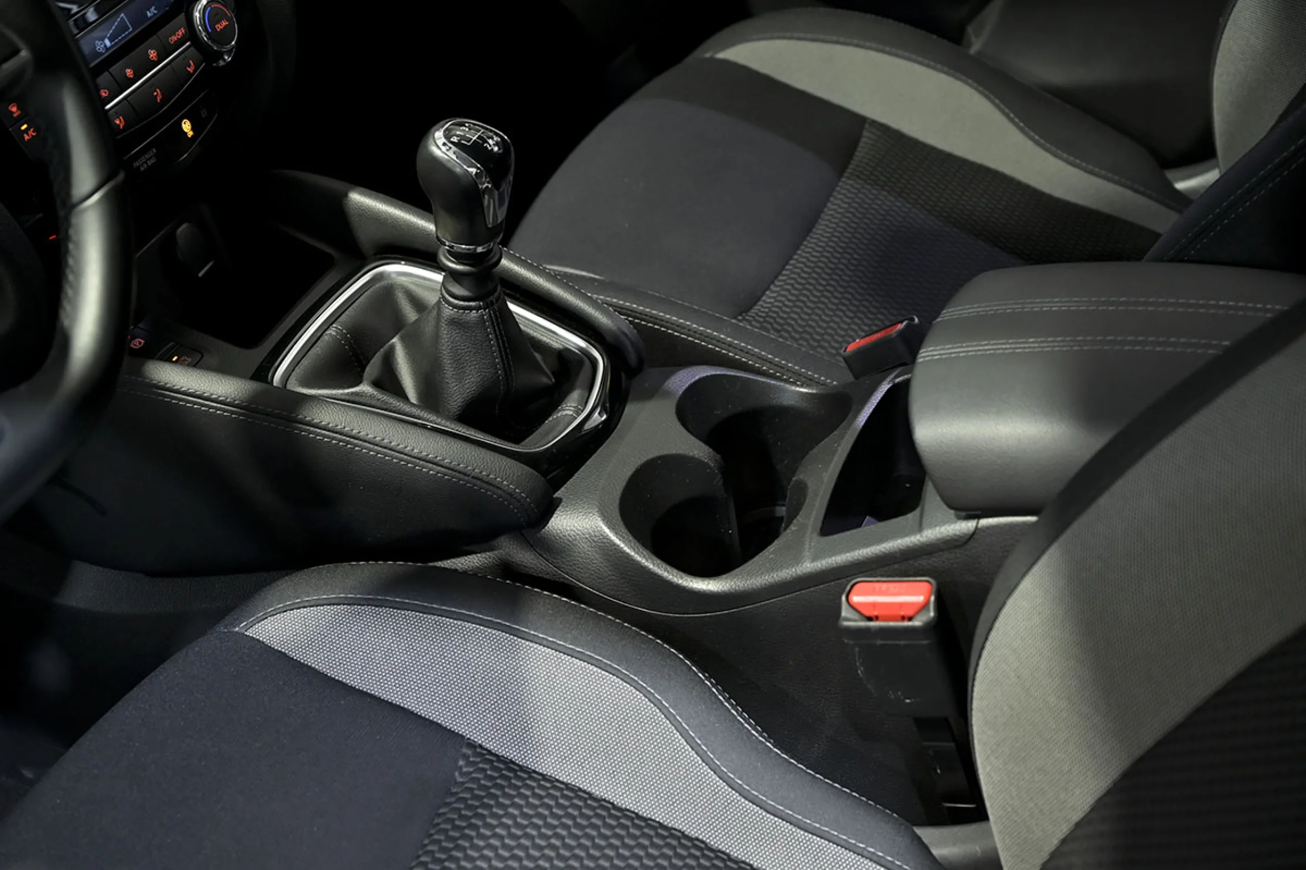 Nissan Qashqai dCi 85 kW 115 CV E6D ACENTA - Foto 27