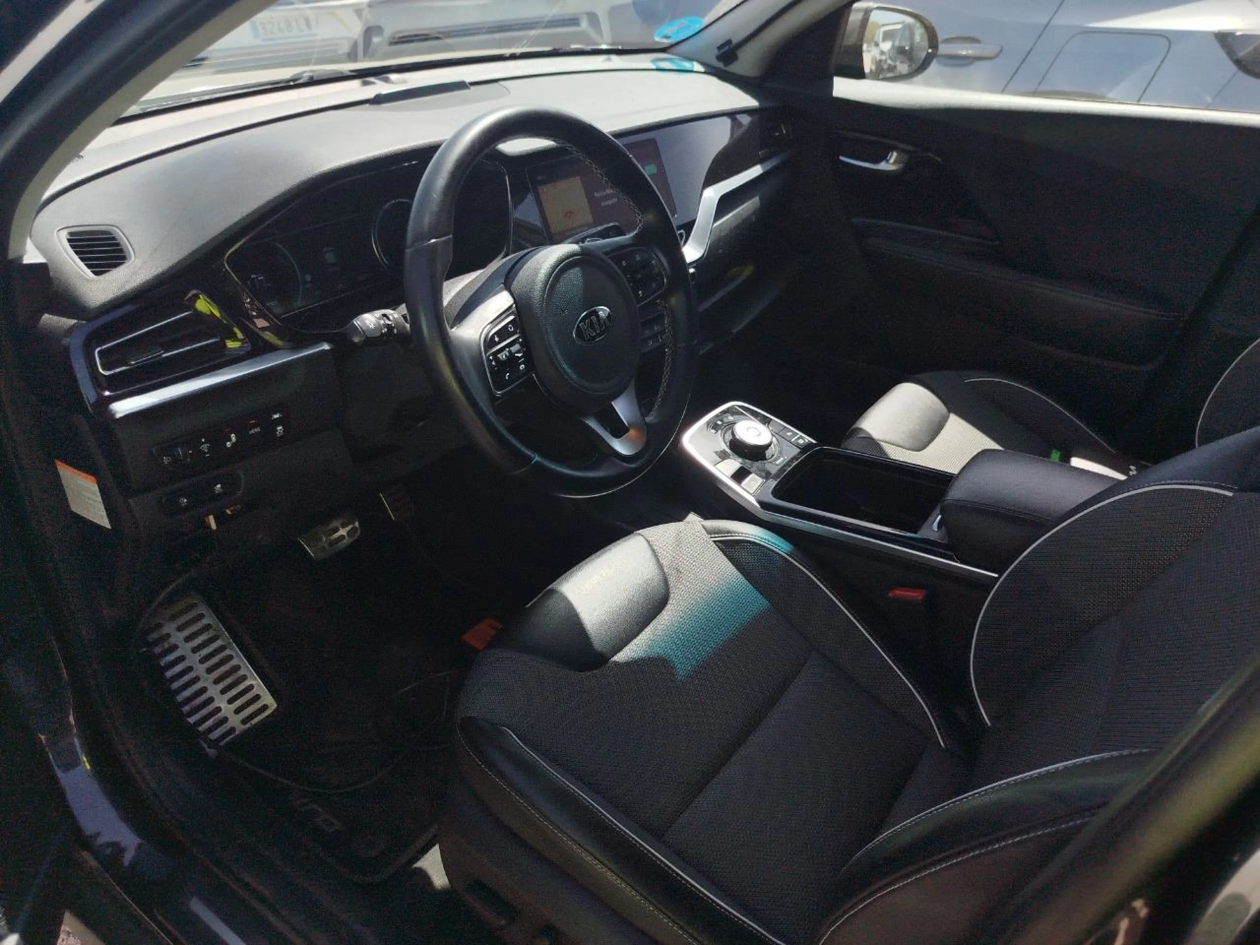 Kia Niro (O) e-Niro 150kW Emotion (Long Range) - Foto 7