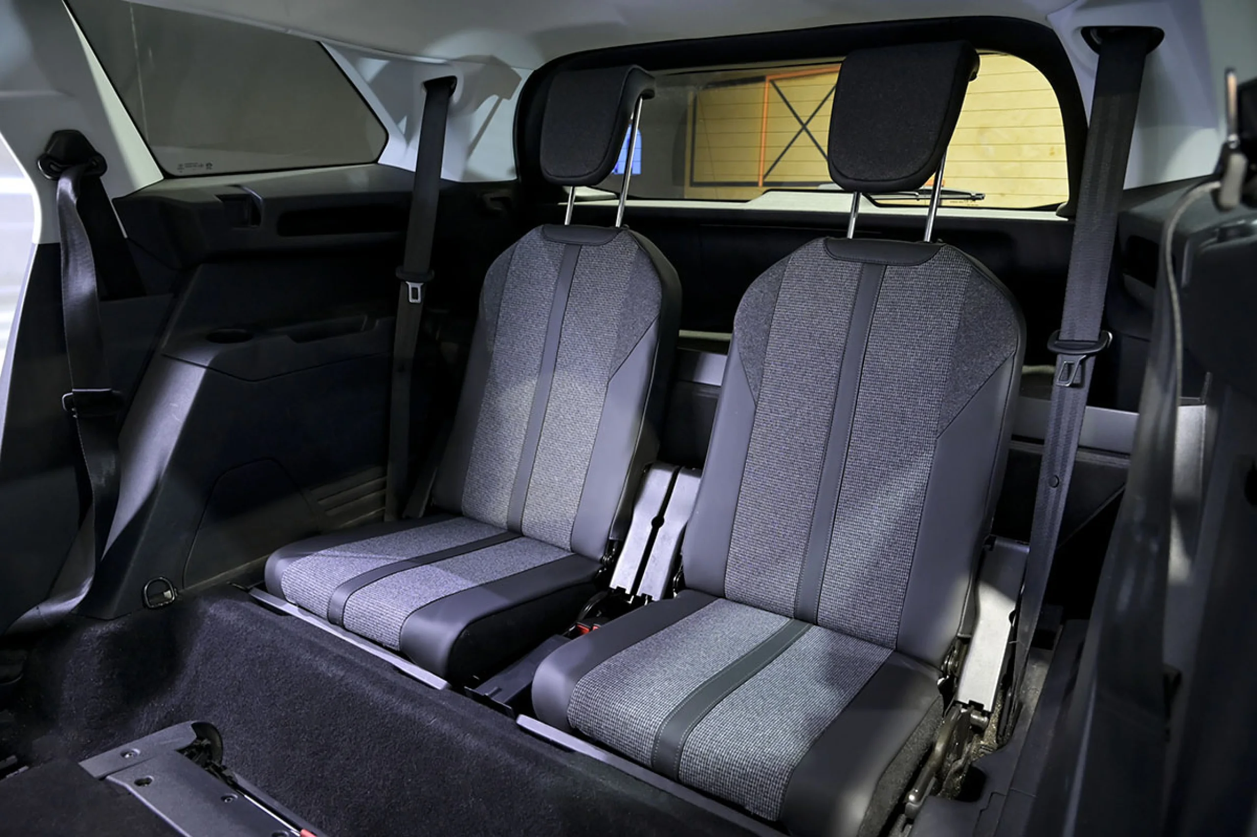 Peugeot 5008 Allure 1.6L BlueHDi 88kW 120CV SS - Foto 18