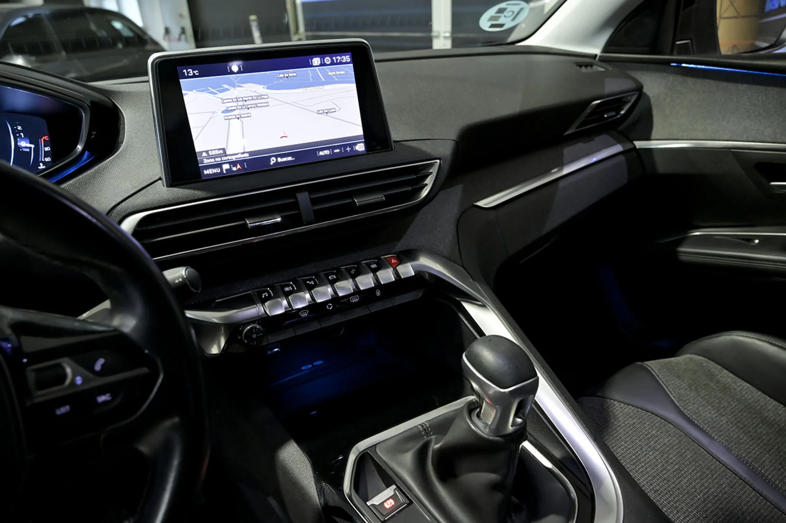 Peugeot 5008 Allure 1.6L BlueHDi 88kW 120CV SS - Foto 29