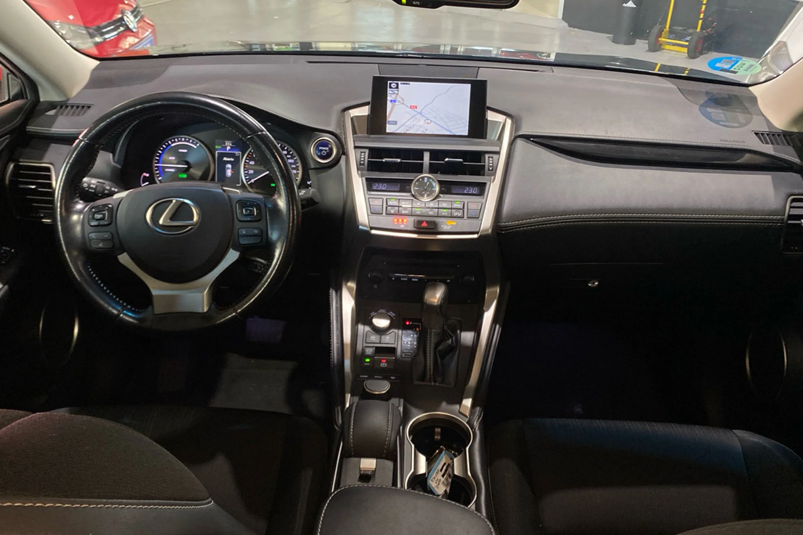 Lexus NX 300h NX 2.5 300h Business Navigation 2WD - Foto 8