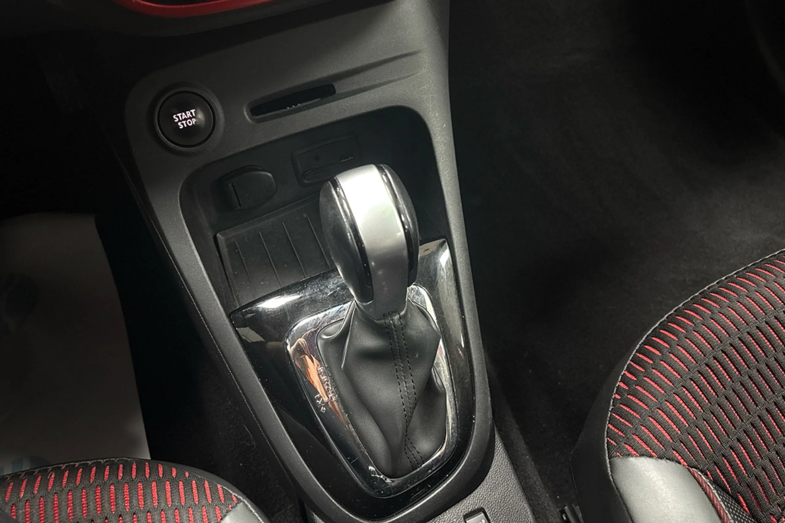 Renault Captur Zen Energy TCe 120 EDC - Foto 21