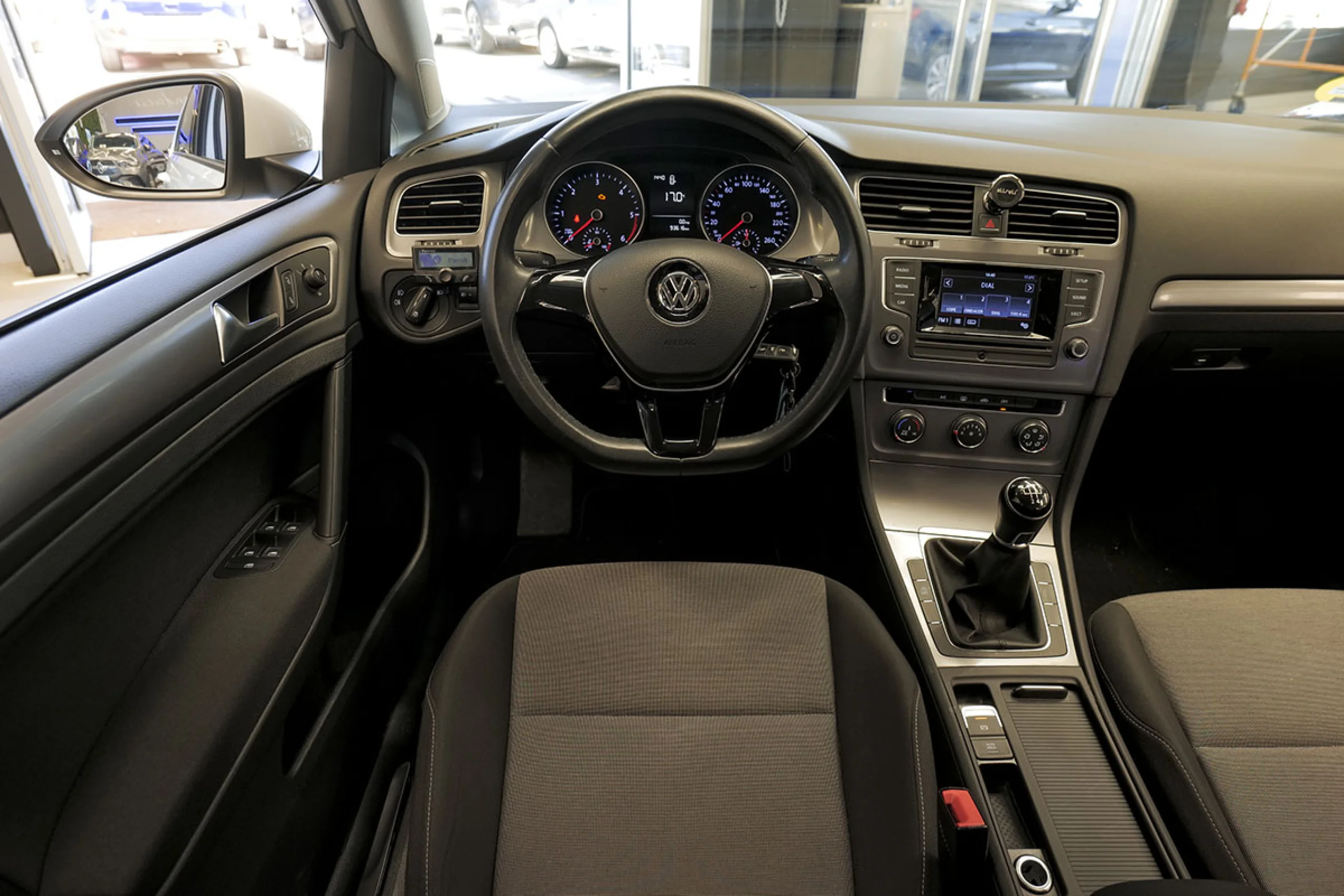 Volkswagen Golf Advance 1.6 TDI 105cv BMT - Foto 25