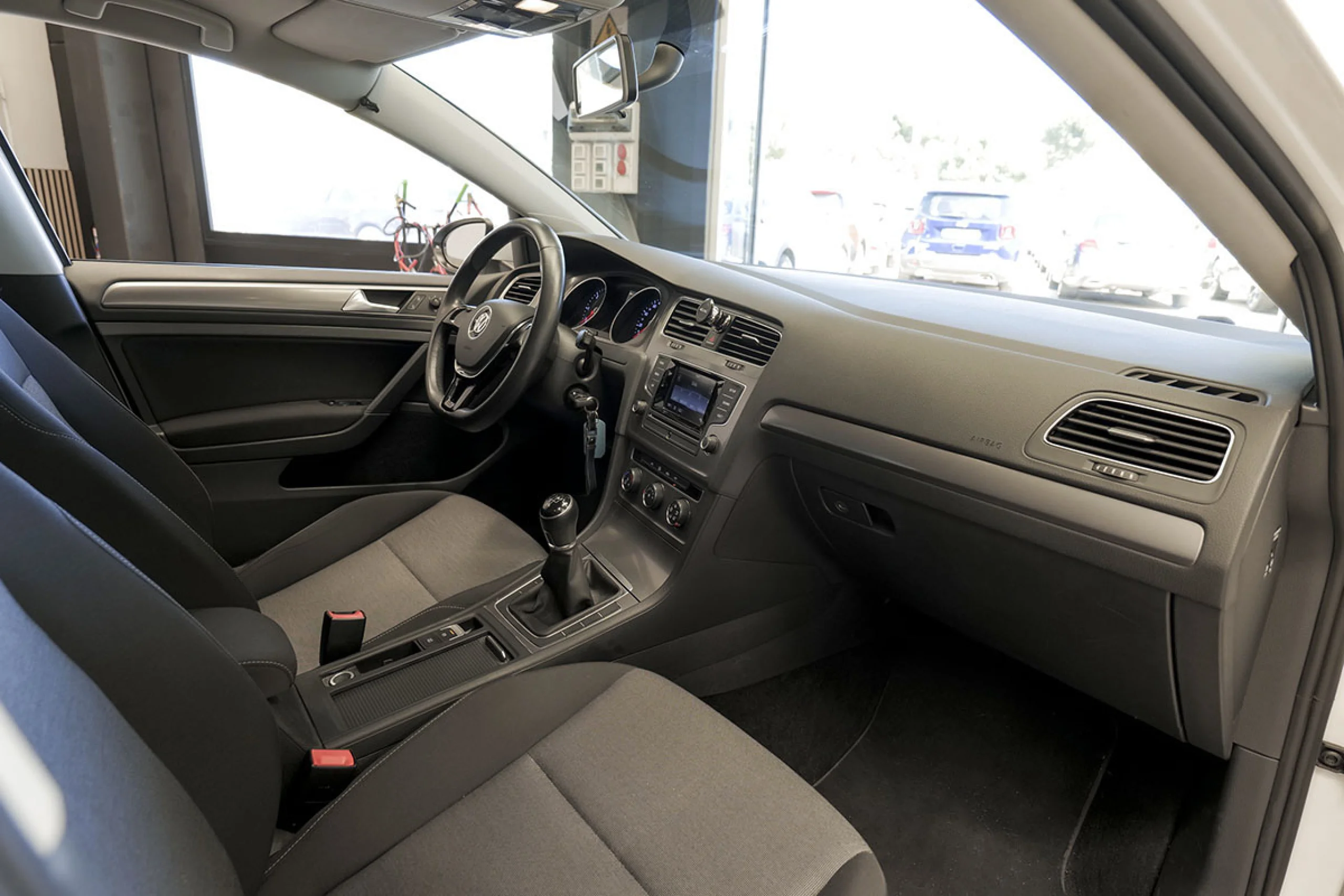 Volkswagen Golf Advance 1.6 TDI 105cv BMT - Foto 28