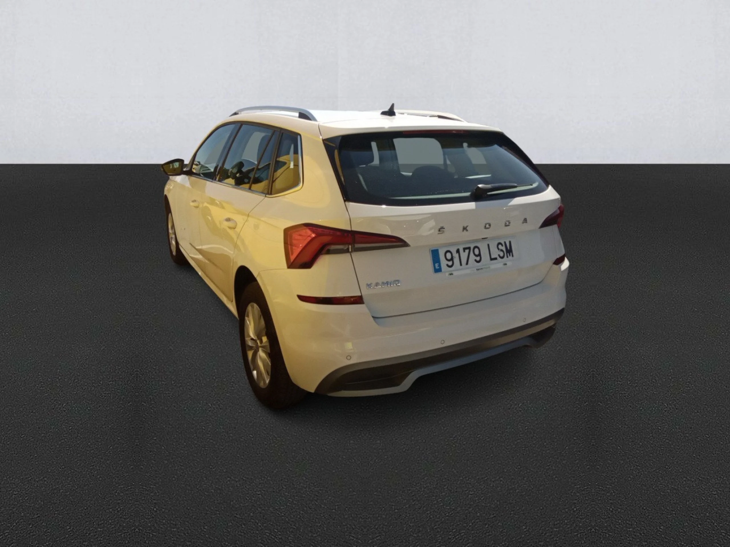 Skoda Kamiq 1.0 TSI 81kW (110CV) DSG Ambition - Foto 6