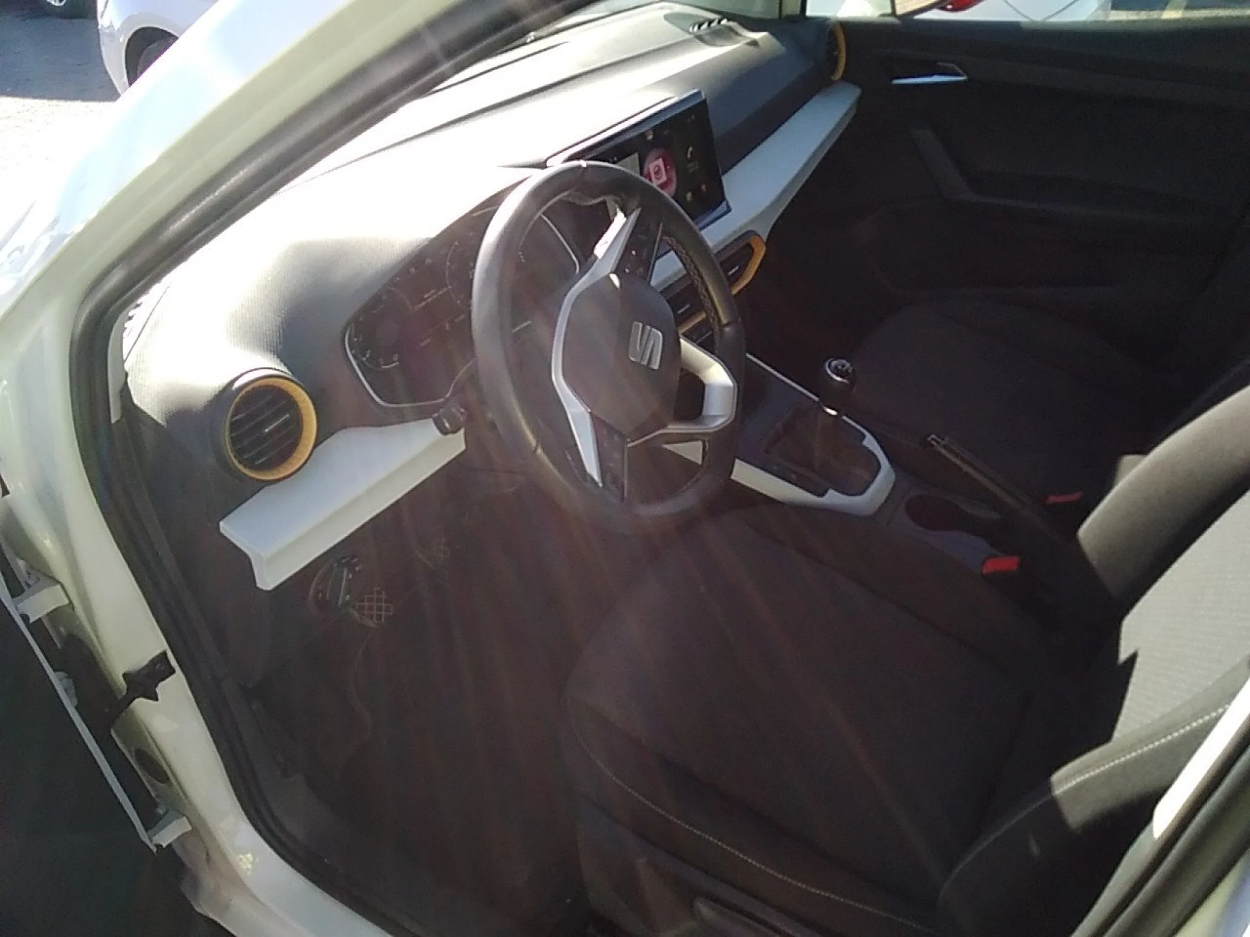 Seat Arona 1.0 TSI 81kW (110CV) Style Plus - Foto 7