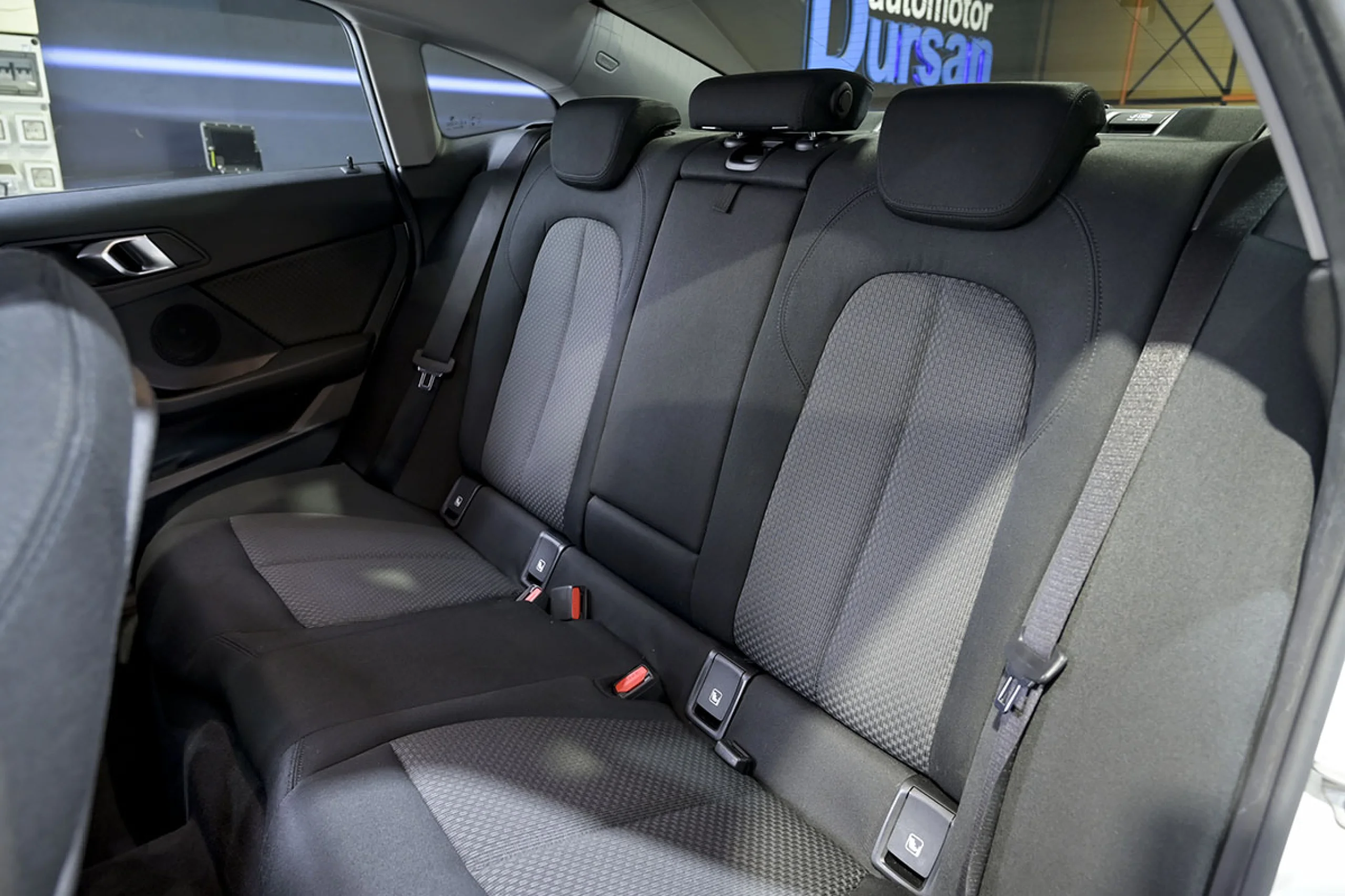 BMW 218 Serie 2 218dA Gran Coupe - Foto 17