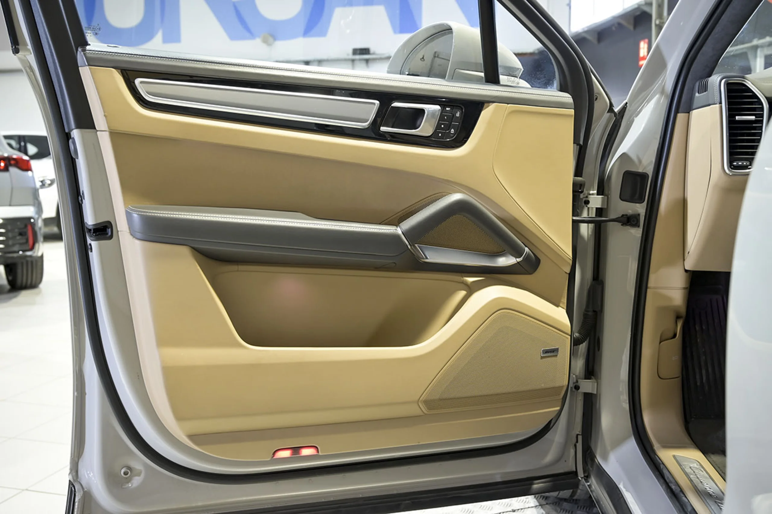 Porsche Cayenne Coupé Turbo S EHybrid - Foto 29