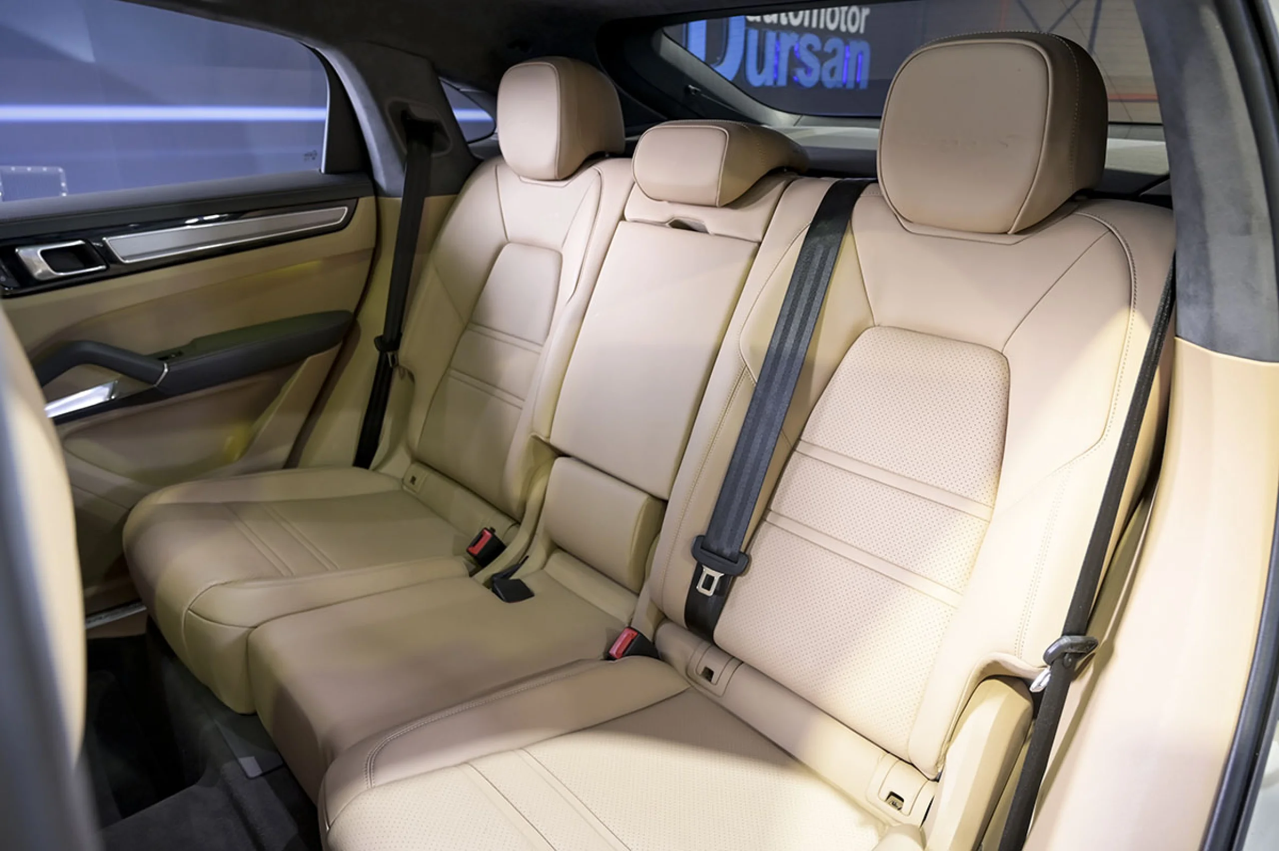 Porsche Cayenne Coupé Turbo S EHybrid - Foto 10