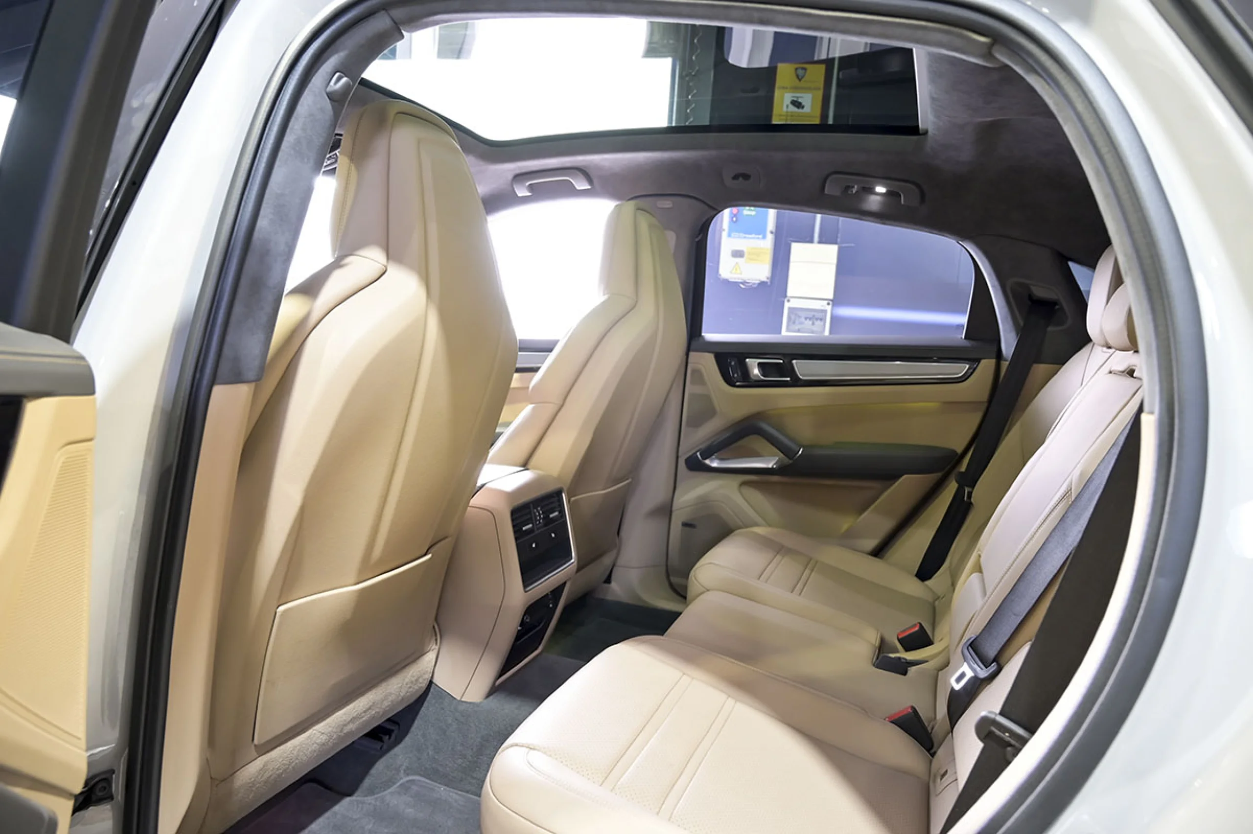 Porsche Cayenne Coupé Turbo S EHybrid - Foto 36