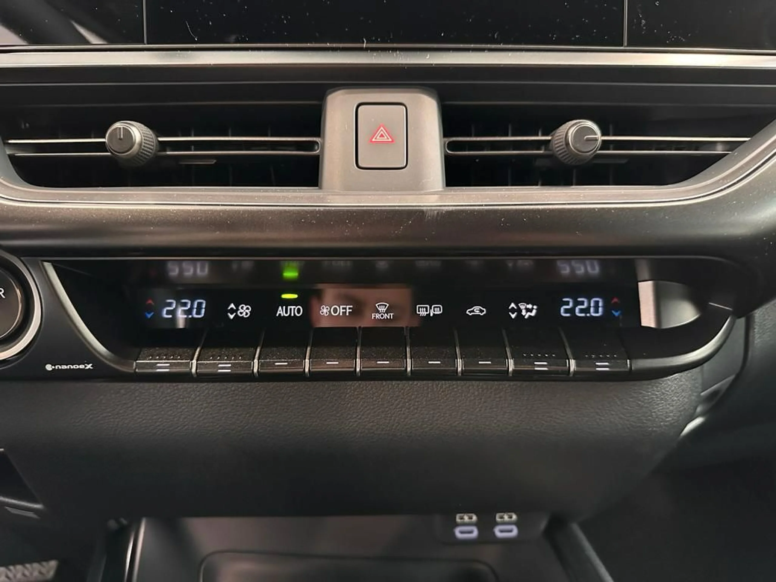 Lexus UX 250h 2WD PREMIUM - Foto 11