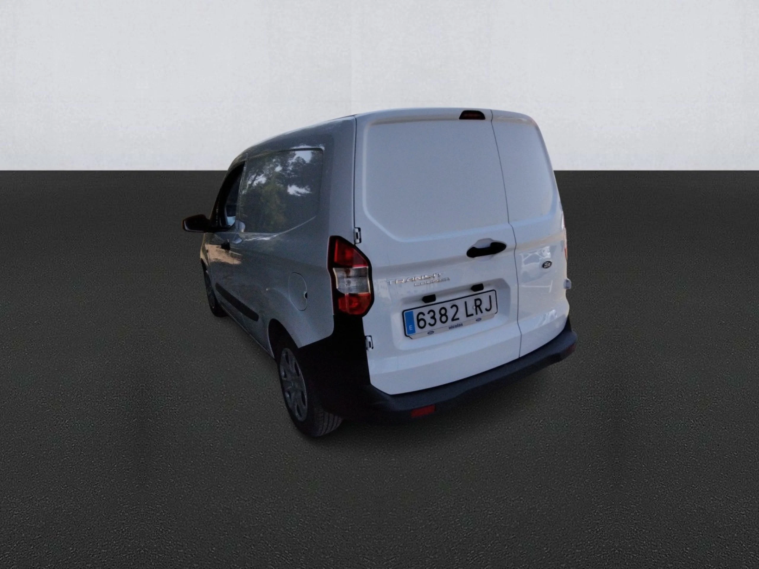 Ford Transit Courier Van 1.0 EcoBoost 75kW Trend - Foto 6