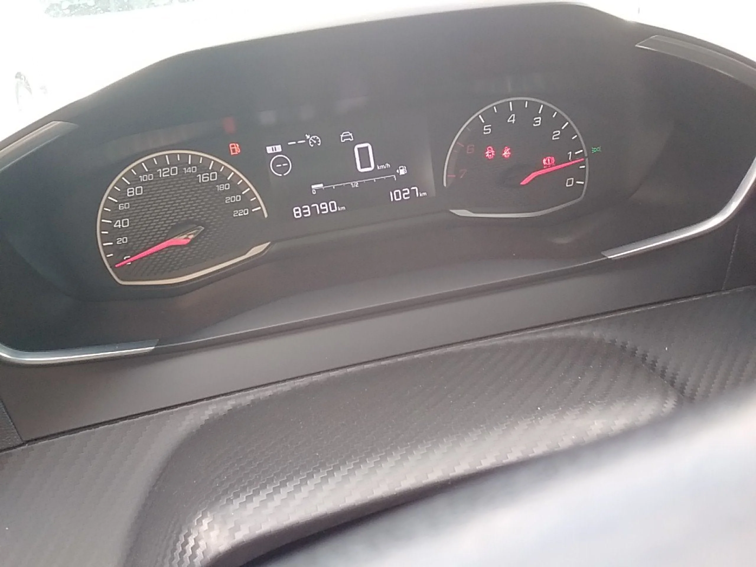 Peugeot 208 BlueHDi 73kW (100CV) Active - Foto 8