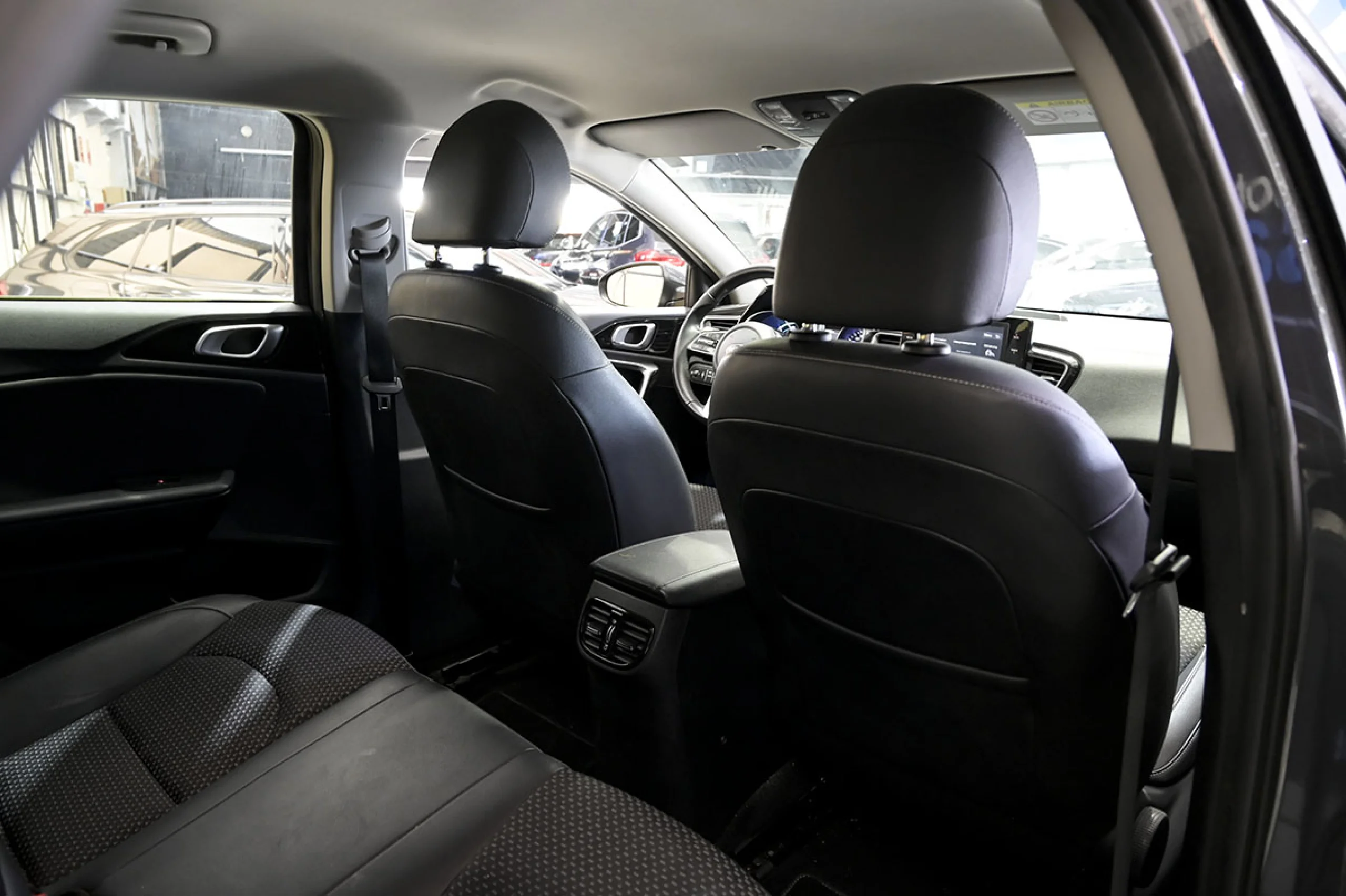 Kia XCeed 1.6 GDi PHEV 104kW 141CV eTech - Foto 16