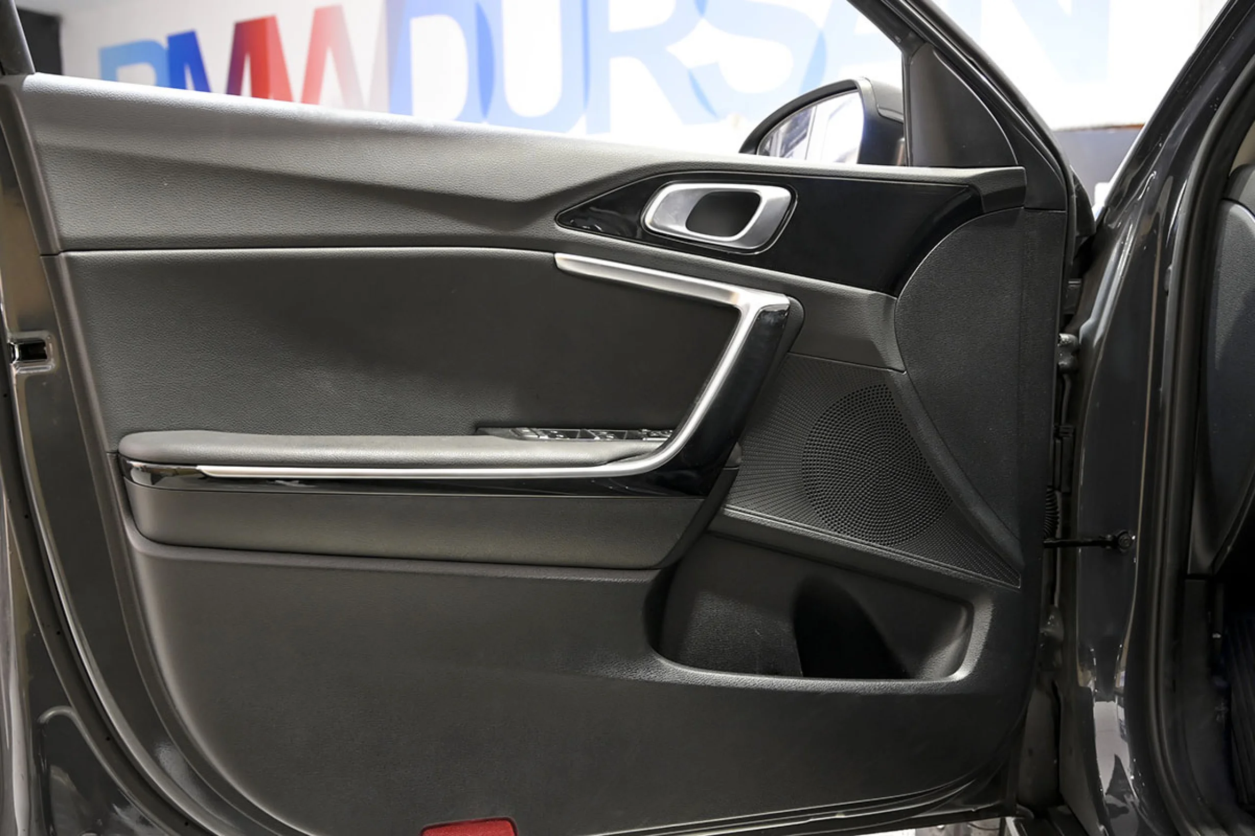 Kia XCeed 1.6 GDi PHEV 104kW 141CV eTech - Foto 22