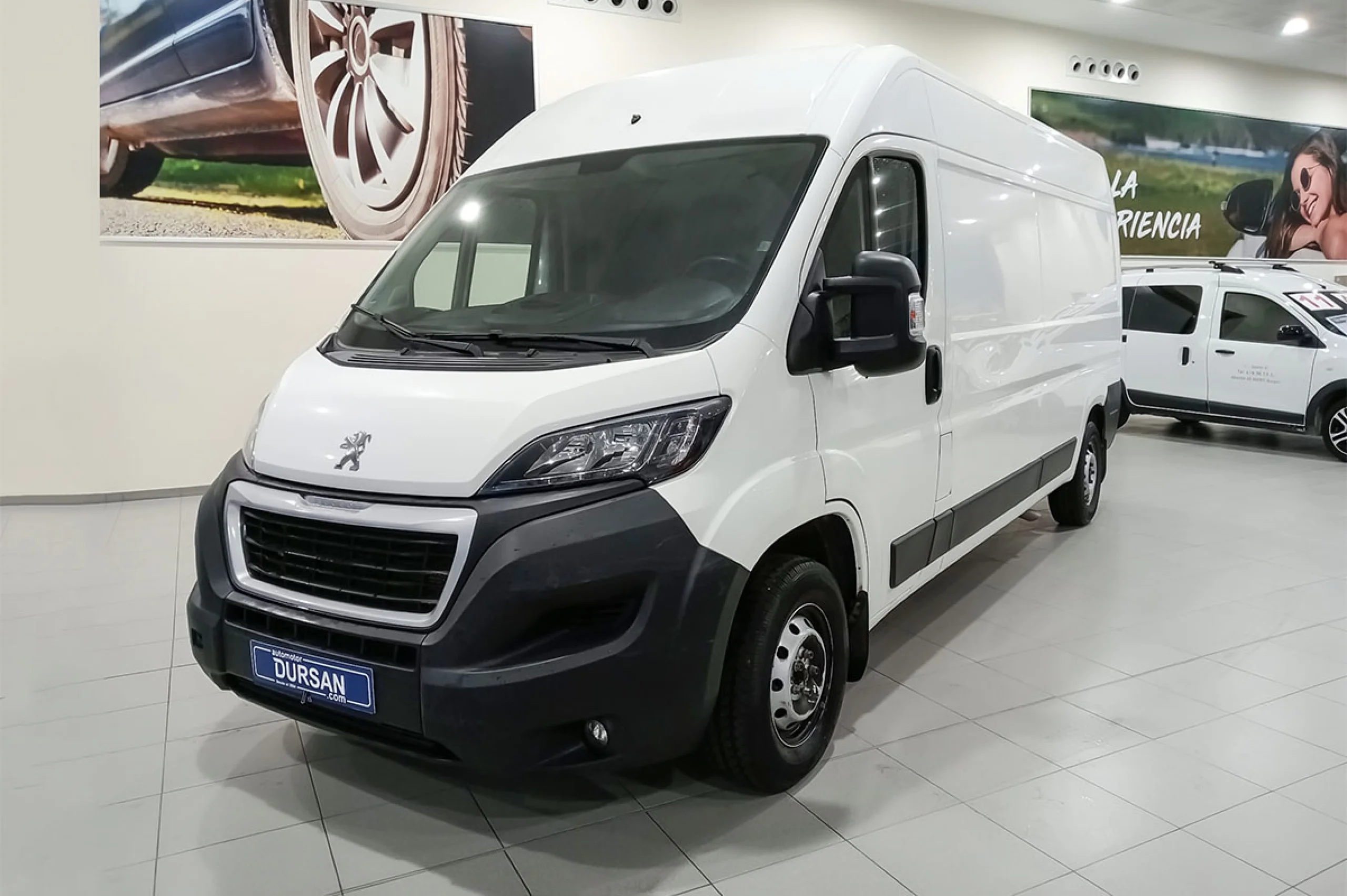 Peugeot Boxer 335 L3 H2 BHDI 103kW 140CV SS 6 V. M - Foto 1