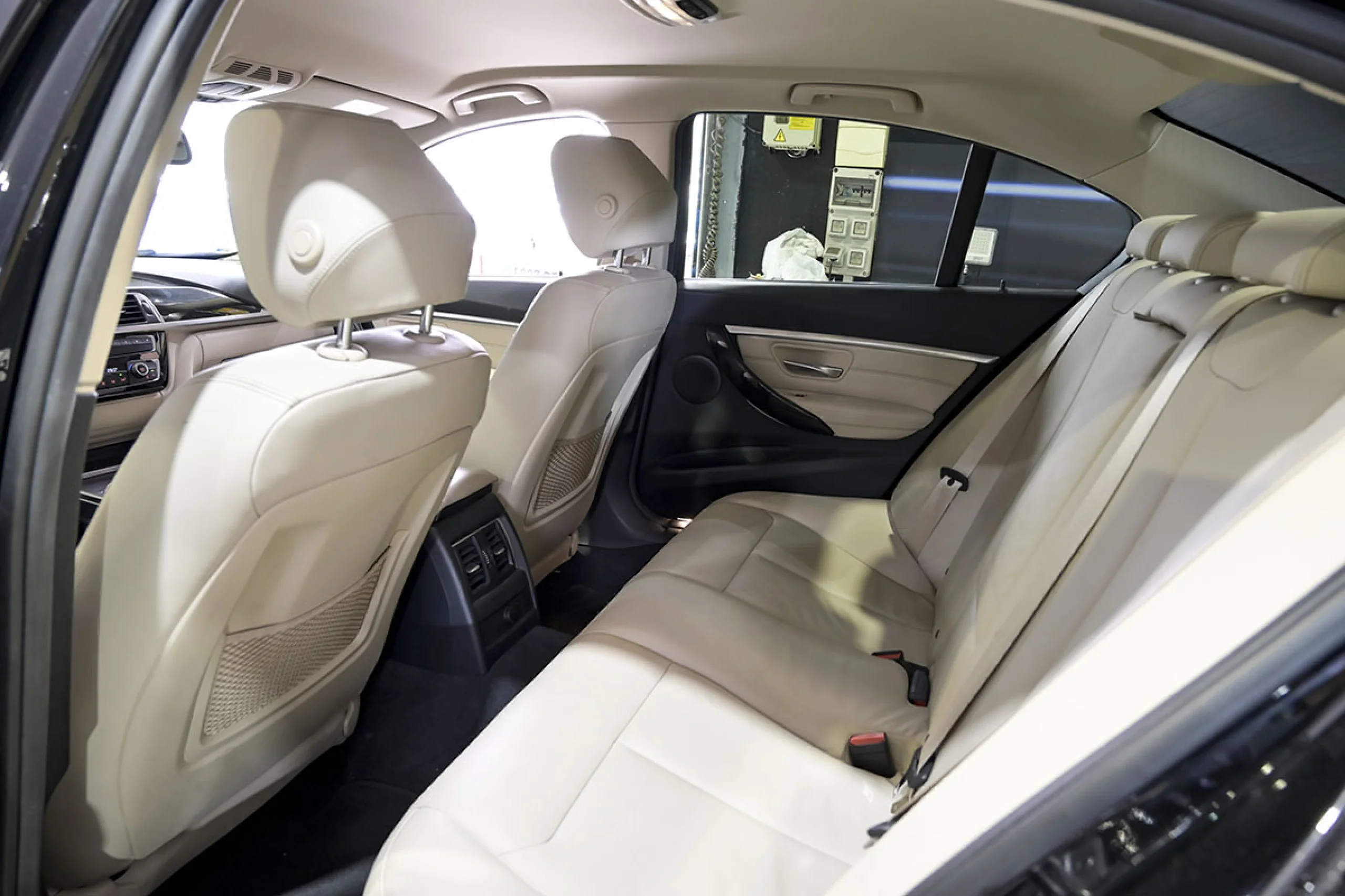 BMW 330 Serie 3 330e - Foto 17