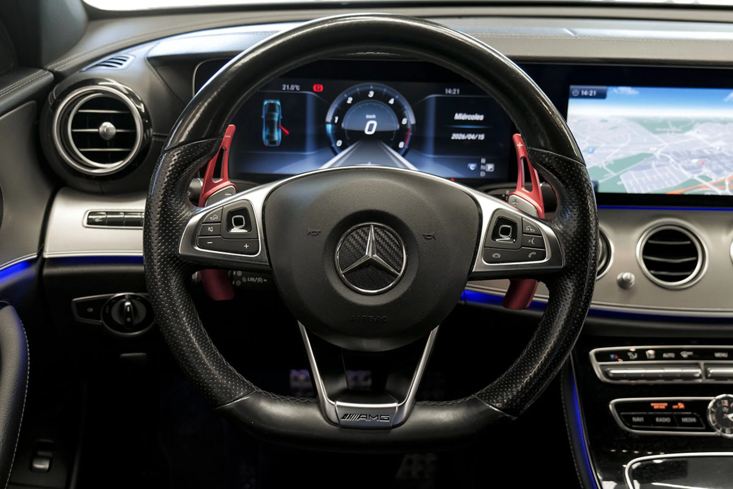 Mercedes-Benz E 220 MERCEDES-BENZ Clase E E 220 d - Foto 24