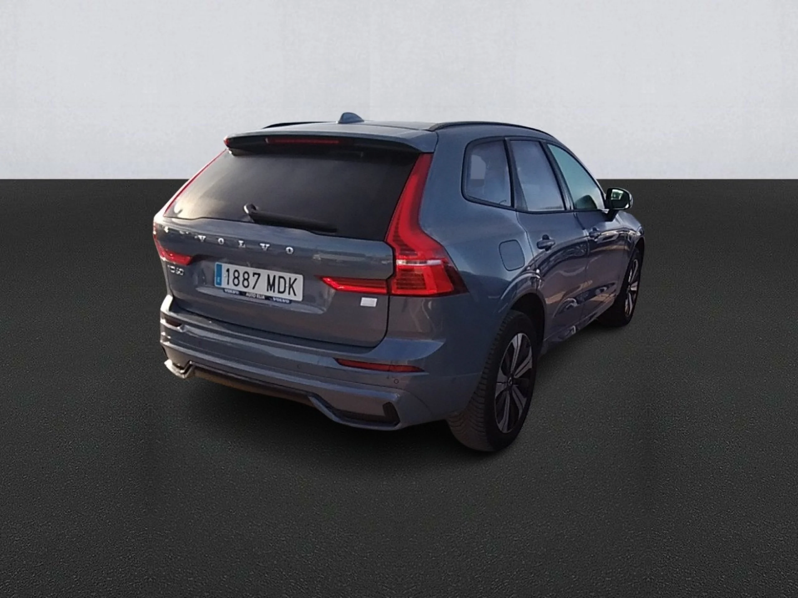 Volvo XC 60 XC60 2.0 T6 AWD Recharge Ultimate Dark Auto - Foto 4