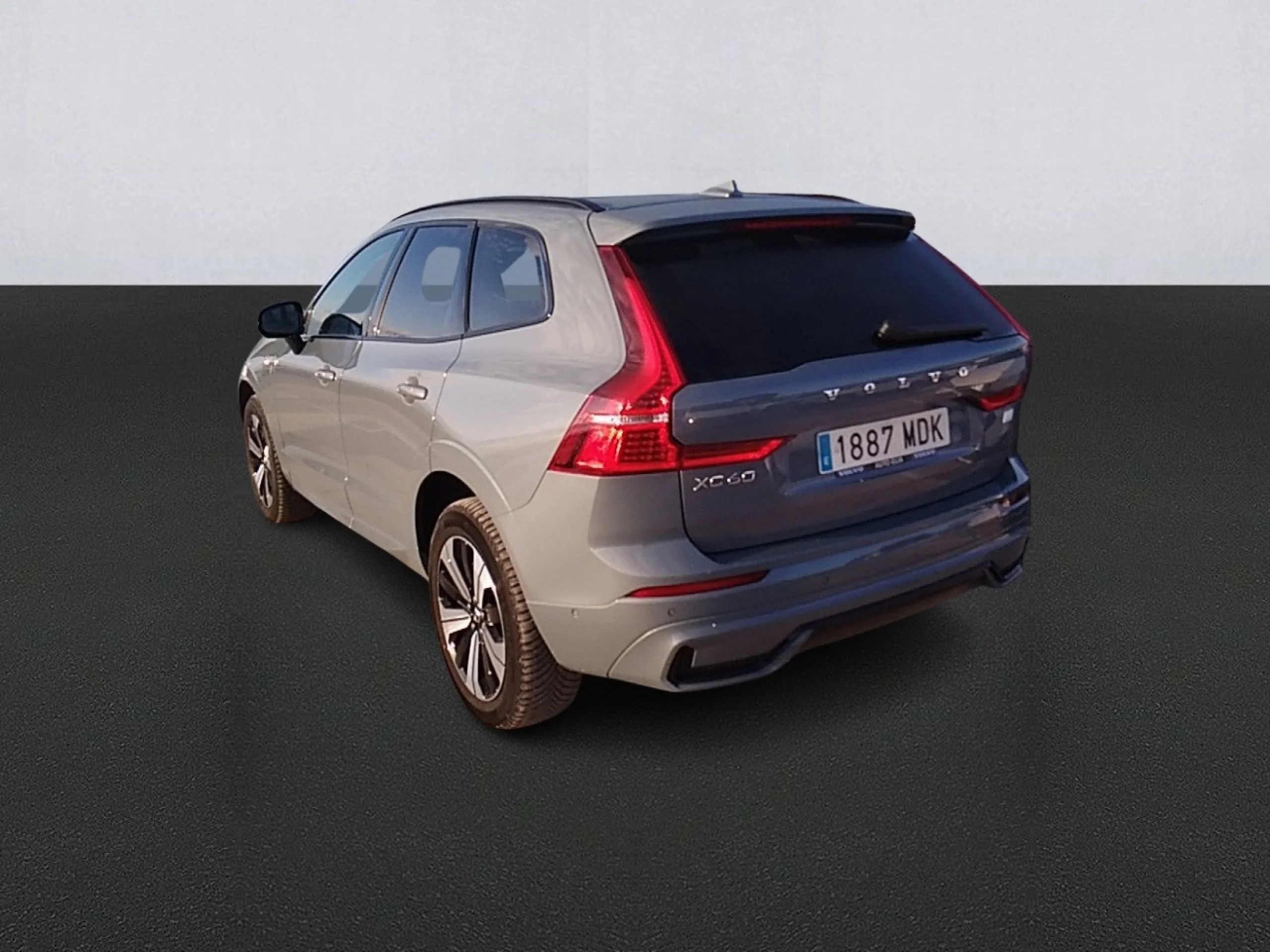Volvo XC 60 XC60 2.0 T6 AWD Recharge Ultimate Dark Auto - Foto 6