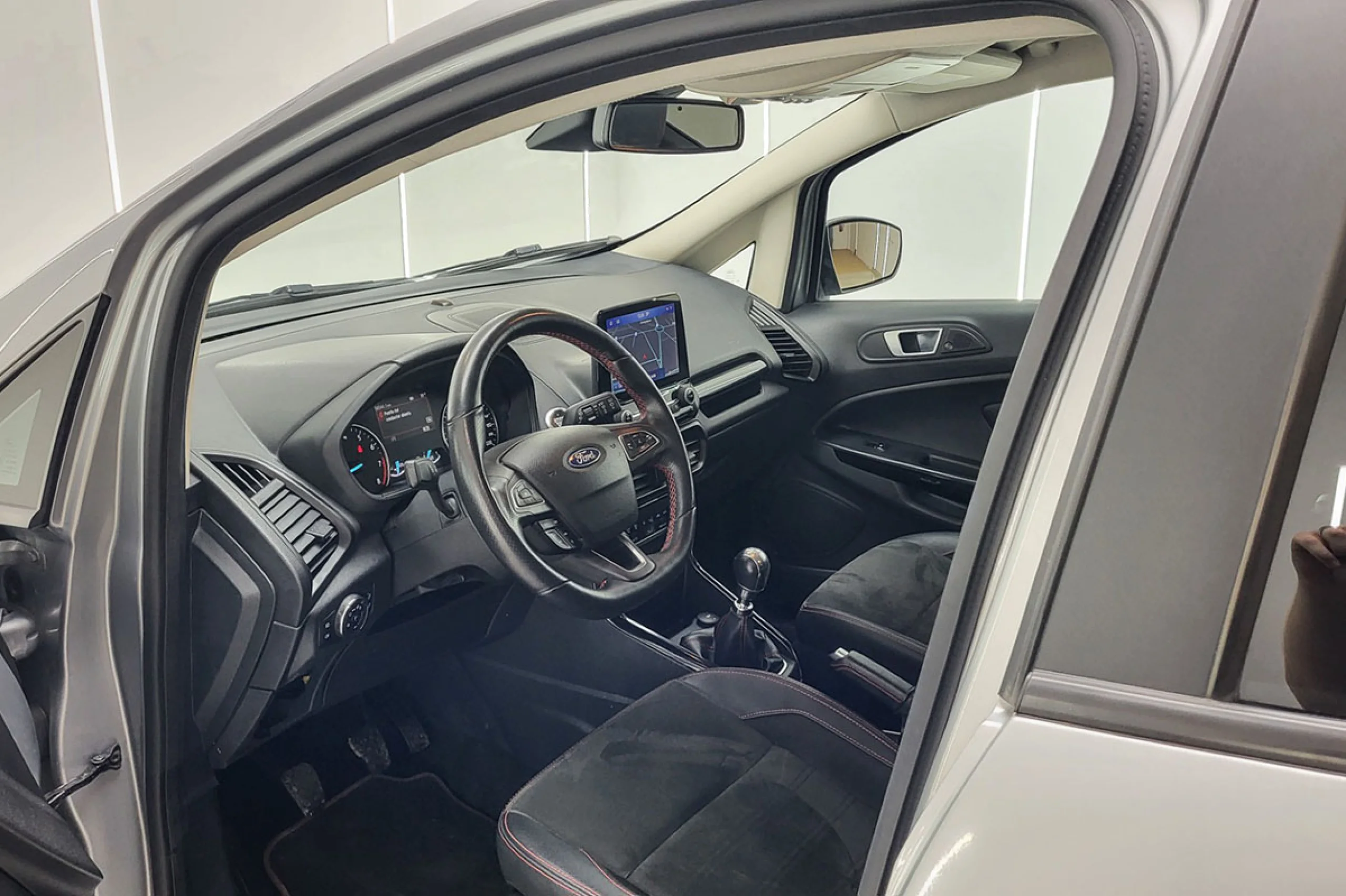 Ford EcoSport 1.0T EcoBoost 92kW 125CV SS ST Line - Foto 6