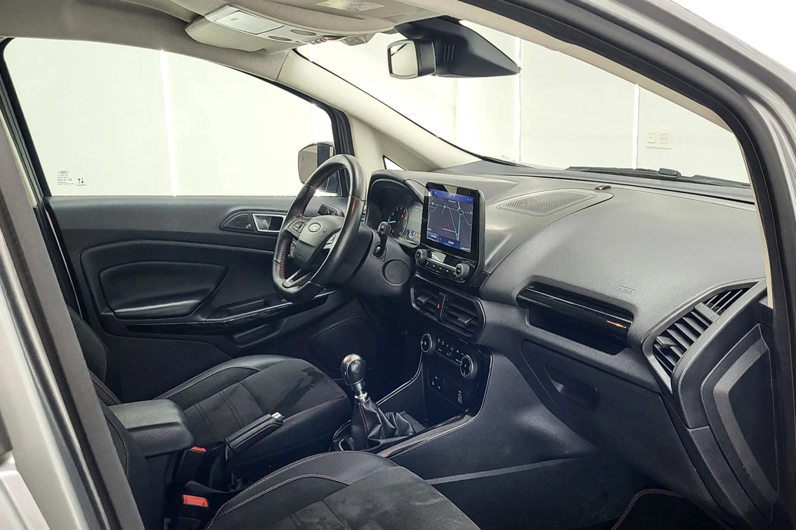 Ford EcoSport 1.0T EcoBoost 92kW 125CV SS ST Line - Foto 18