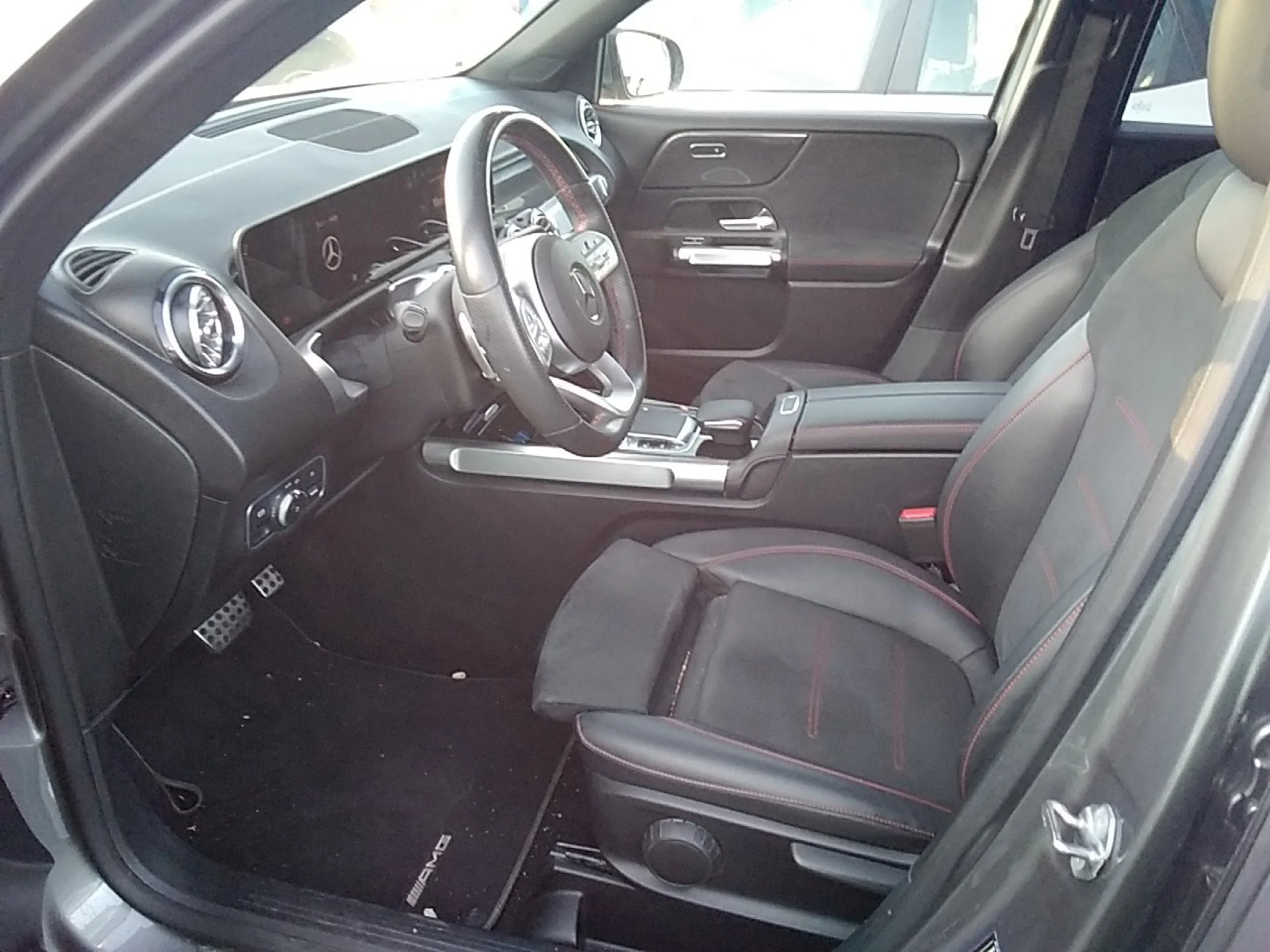 Mercedes-Benz GLB 200 MERCEDES GLB 2.0  200 D DCT 110KW (150CV) - Foto 7