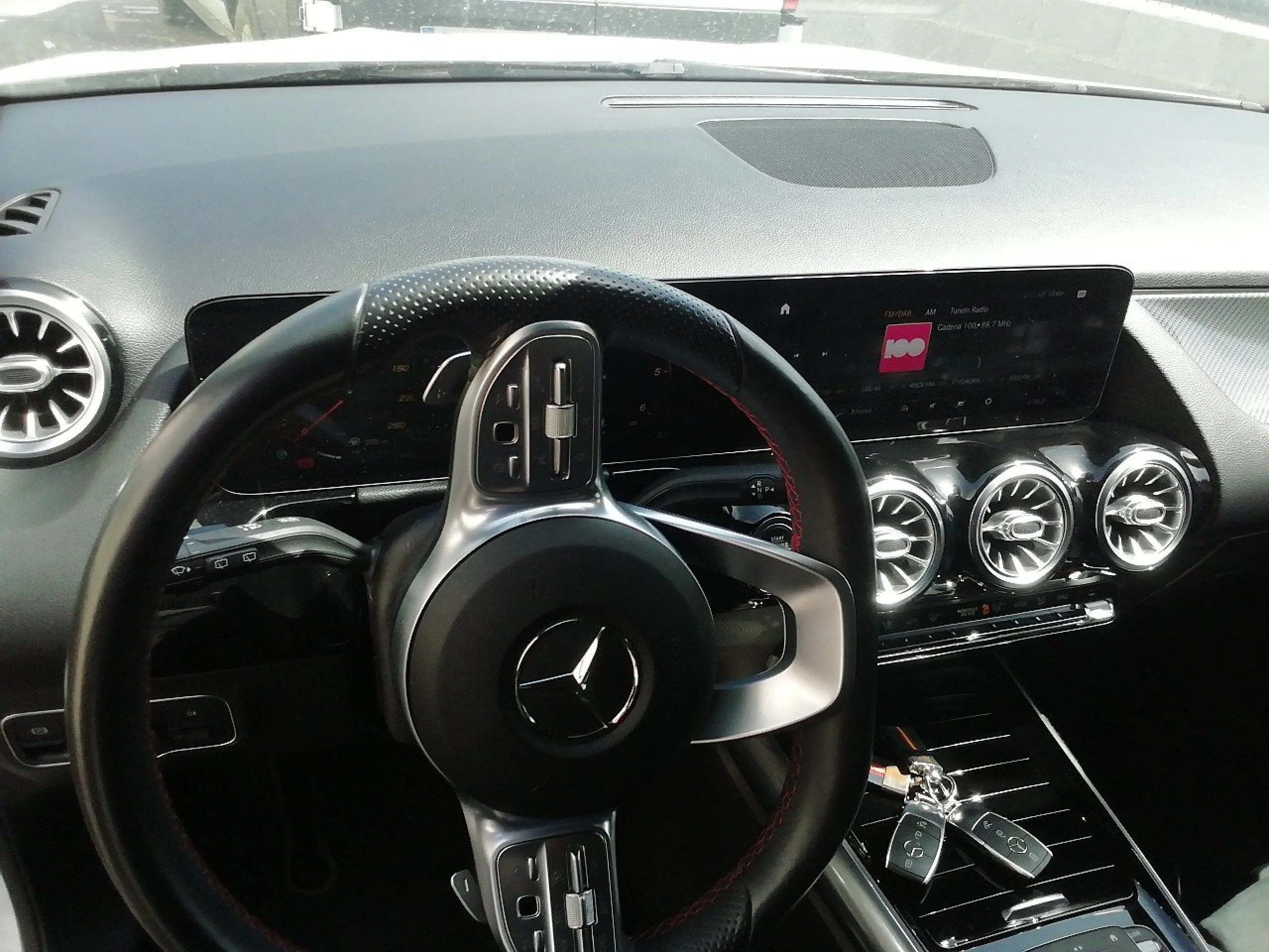 Mercedes-Benz GLA 200 MERCEDES GLA  200 D - Foto 7